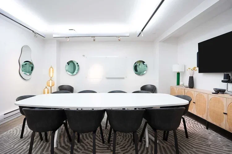 MEETING ROOMS  