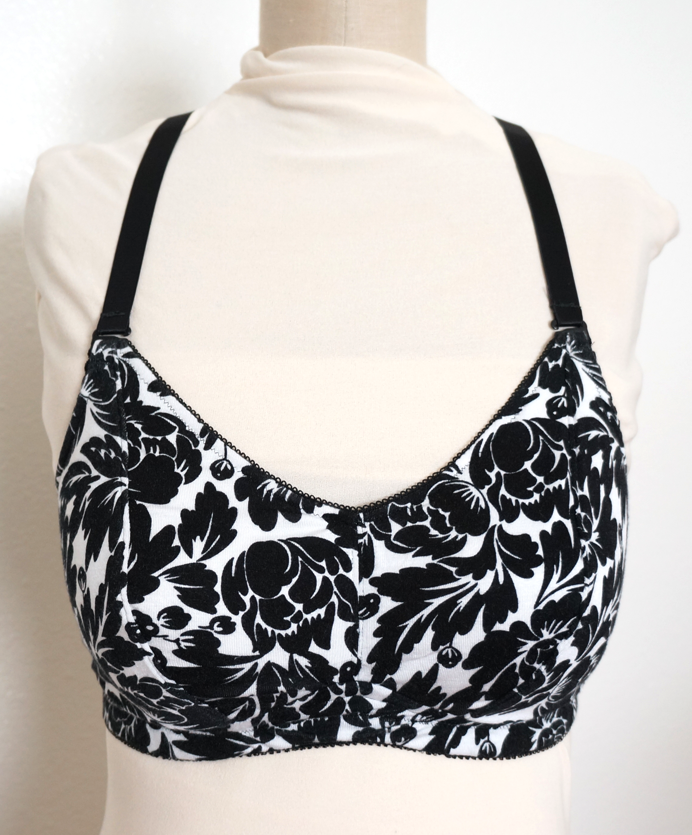 Lotus Pattern with Convertible Straps