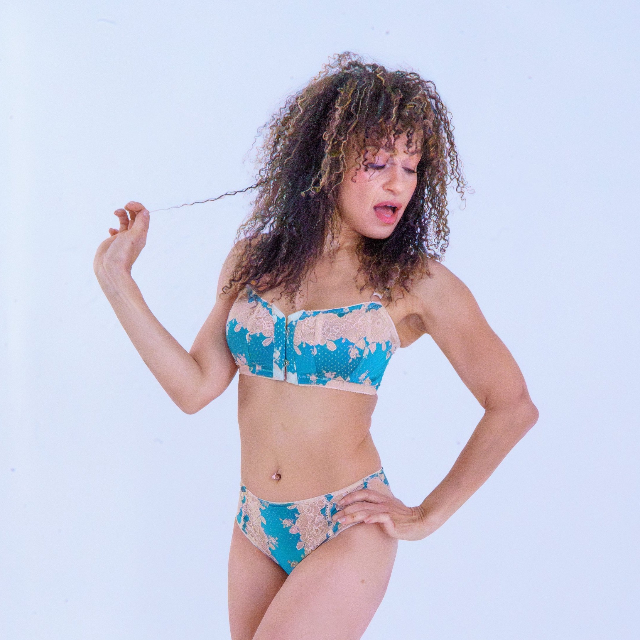 Lingerie_Photoshoot_SM--14.jpg
