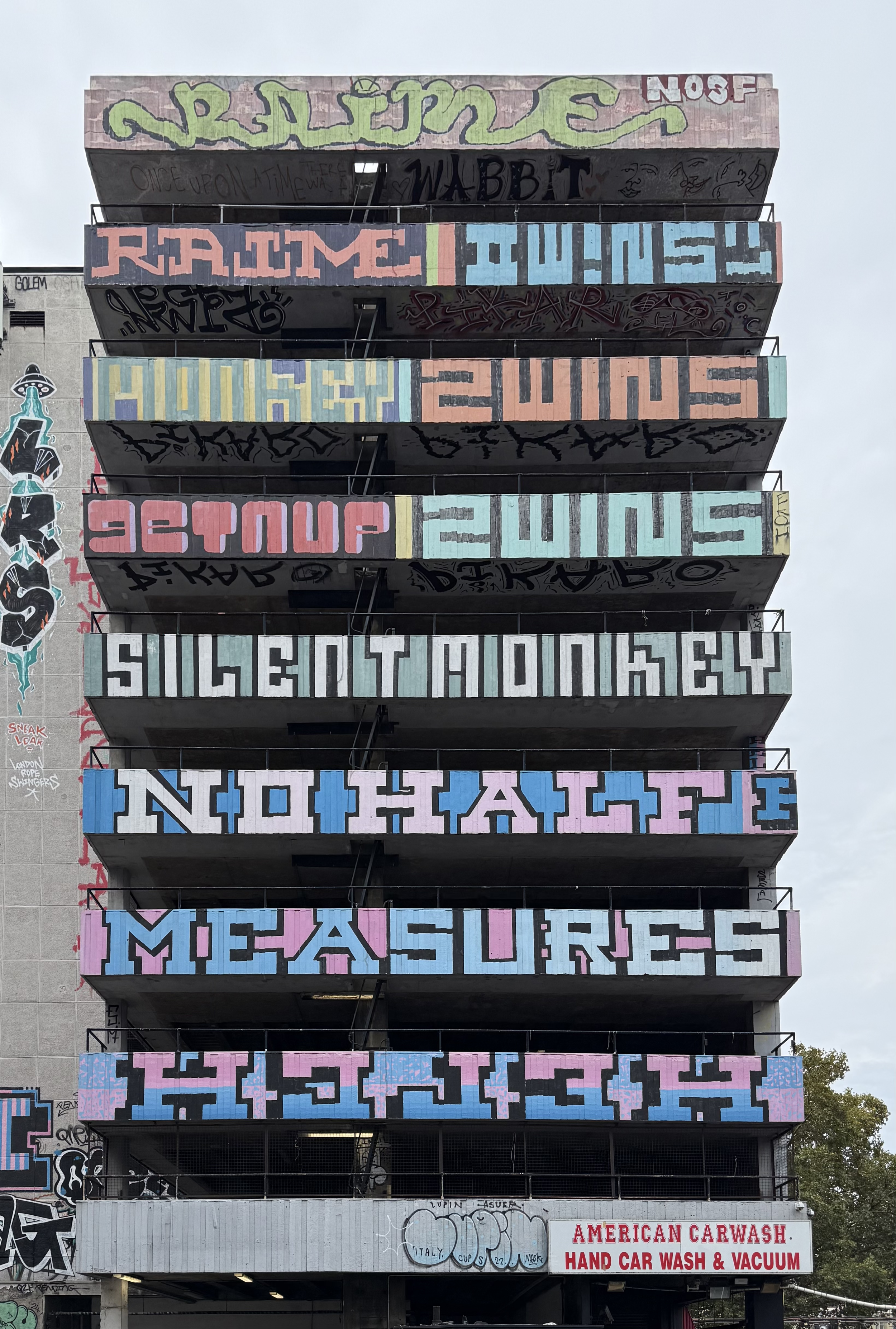 Carwash Graffiti.png