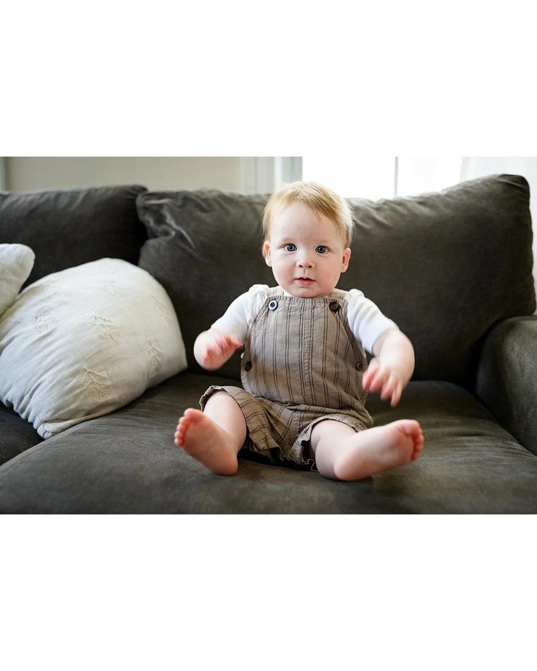 A few frames from the Meyer family portrait is up on the journal today [link in profile]

#familyportrait #heirloomphotography #family