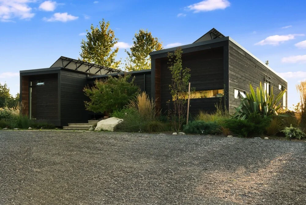Custom+Prefabricated+home+by+Method+Homes+-+front+entry+driveway.jpg