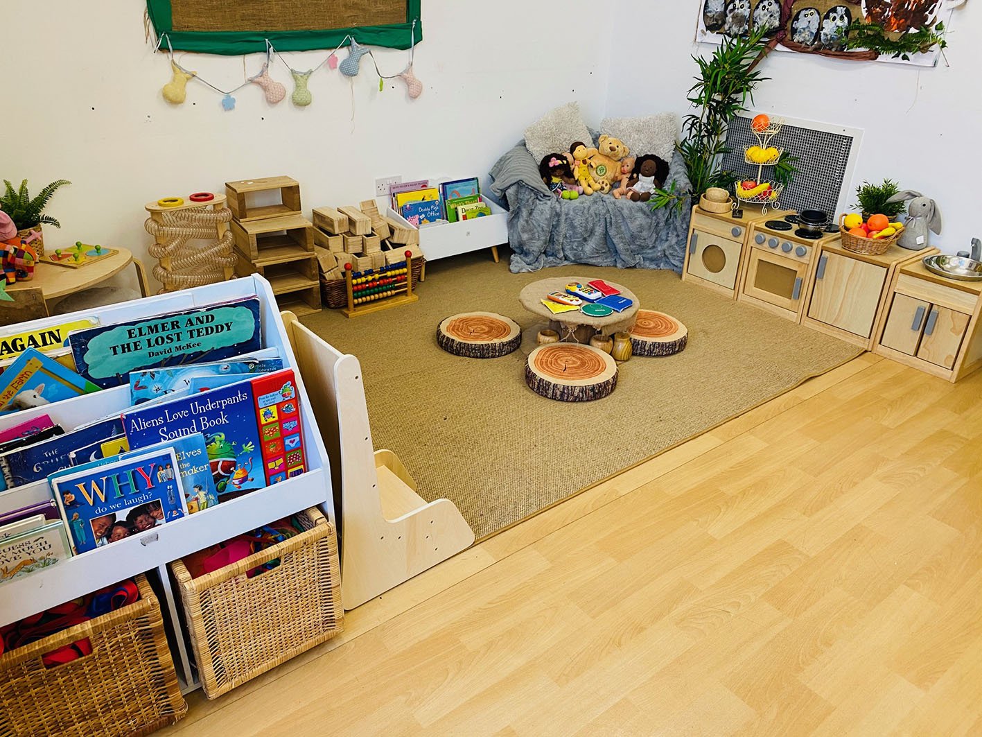 Reading area and kitchen.jpg