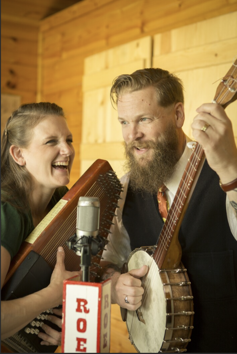 Live Music | Roe Family Singers