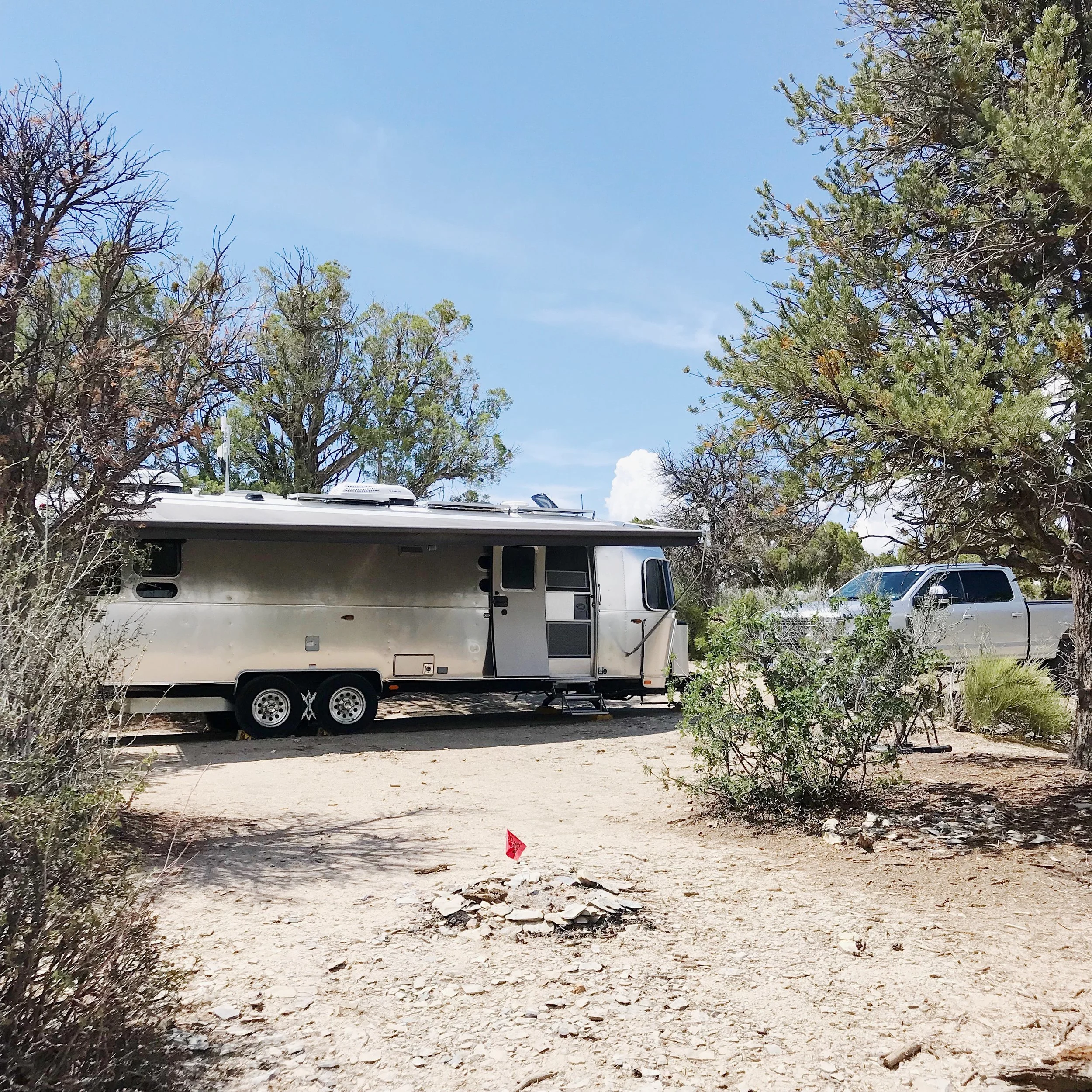 Side view - No campfires