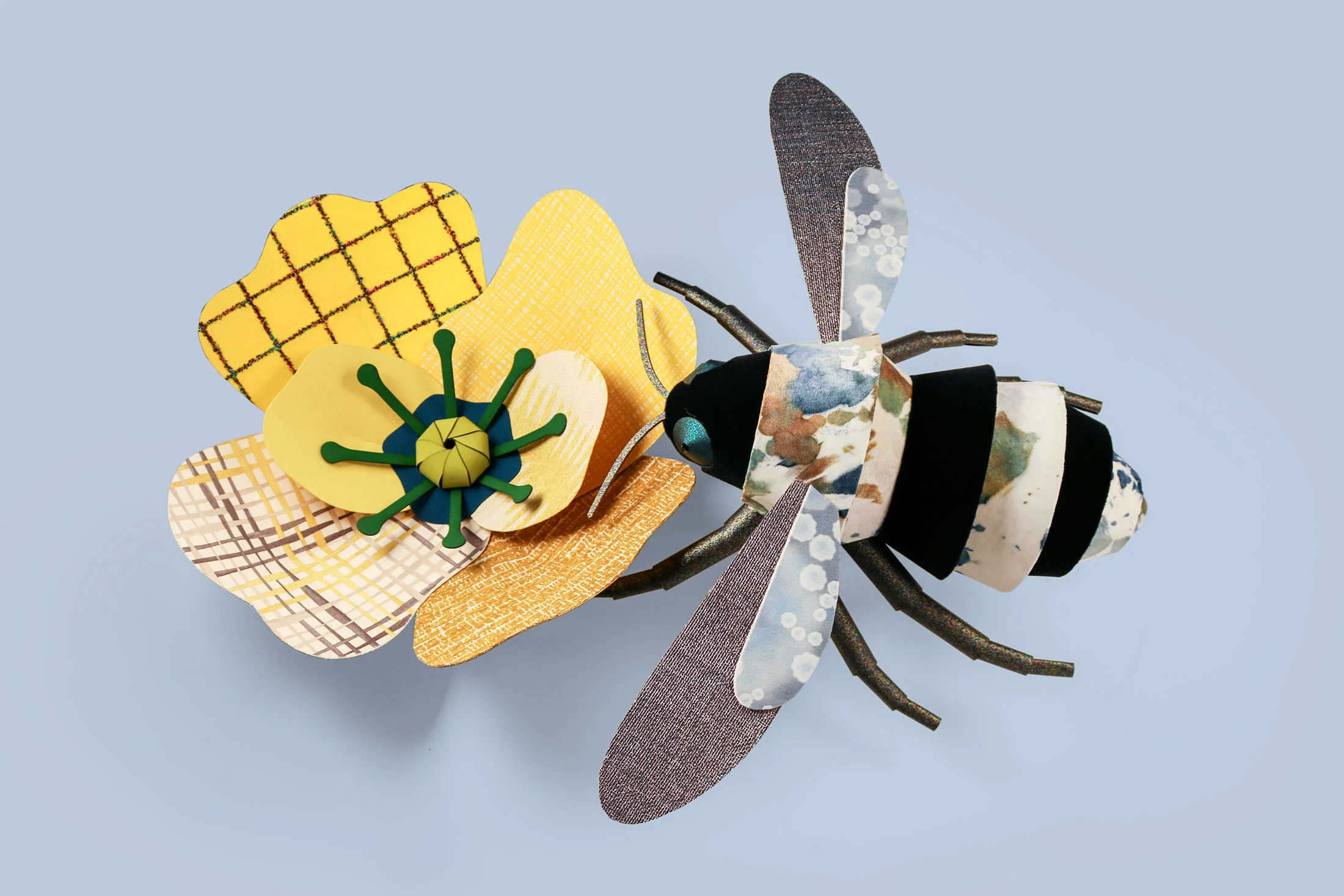heavyeyes_knoll_bee4.jpg