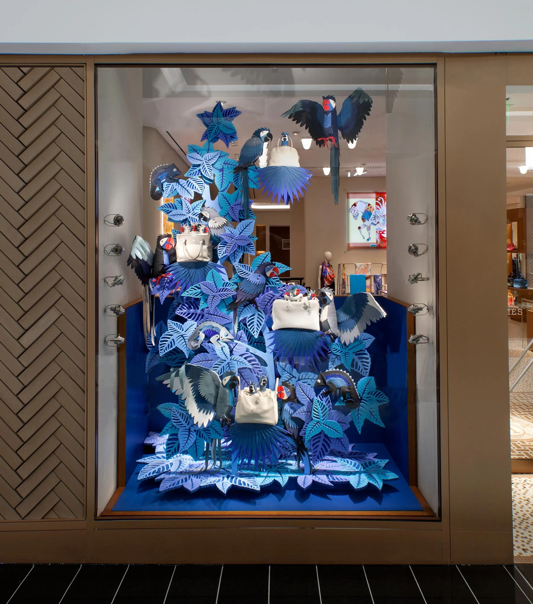 HeavyEyes_Hermes_window2.jpg