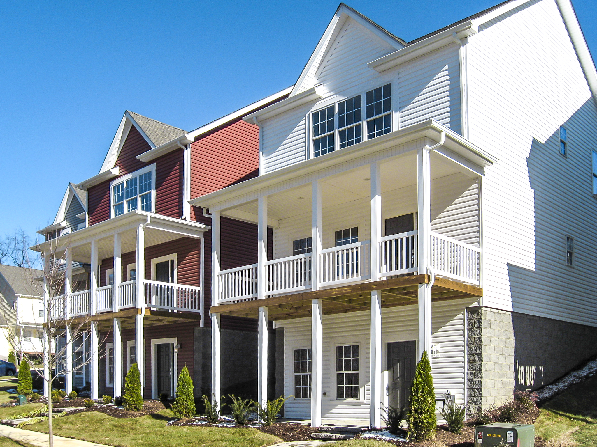 Echols Exterior_Balconies.jpg
