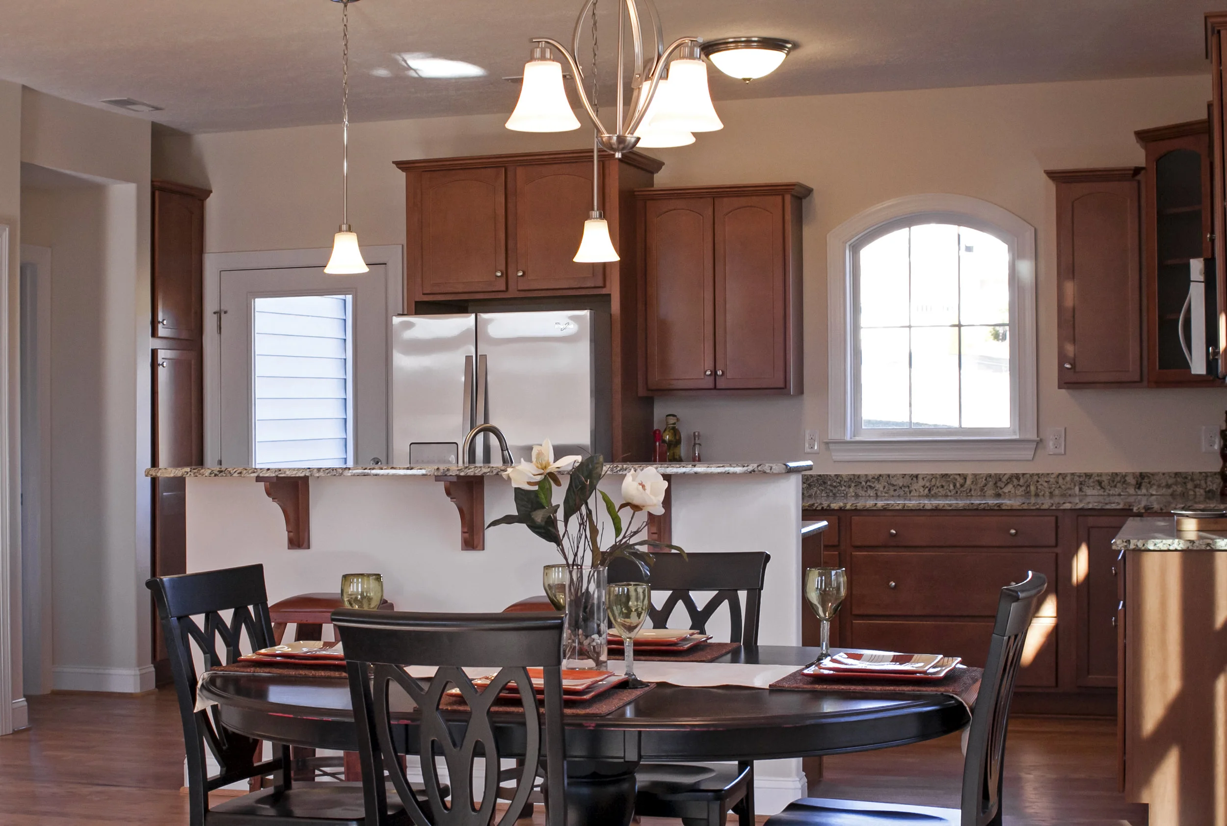915 Kentwood Dr_0085.jpg