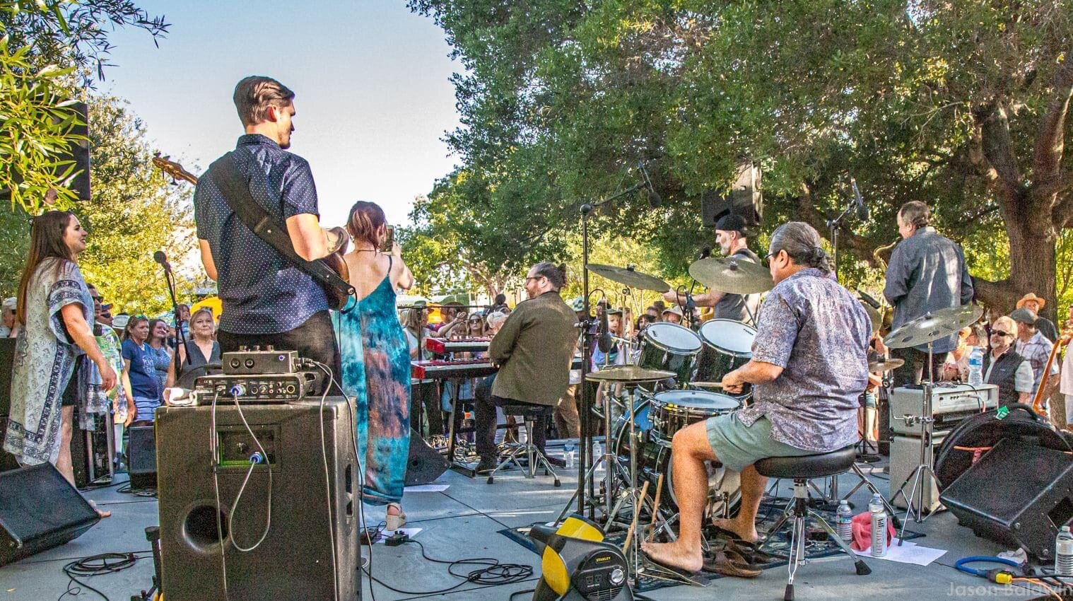 Burrows and Dilbeck @ Lagunitas