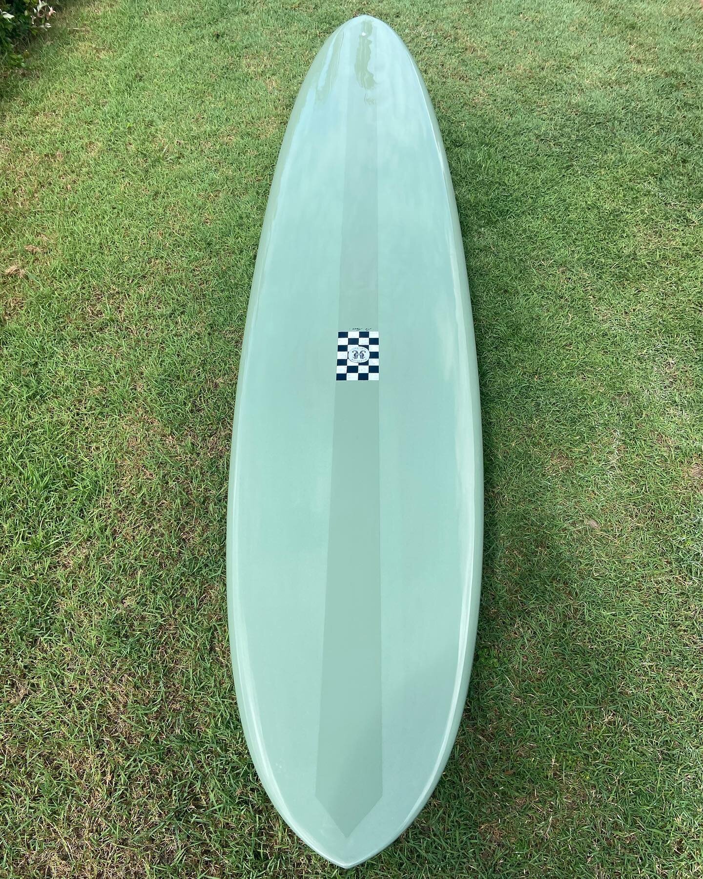9&rsquo;2&rdquo; &bull; Le Mans&rdquo; speed shape design for @sunburntmess.surf in Bondi beach.  Perfect board for fast beach conditions or larger surf, this board features a racy outline, refined rails, long rolled vee bottom with a slight nose con