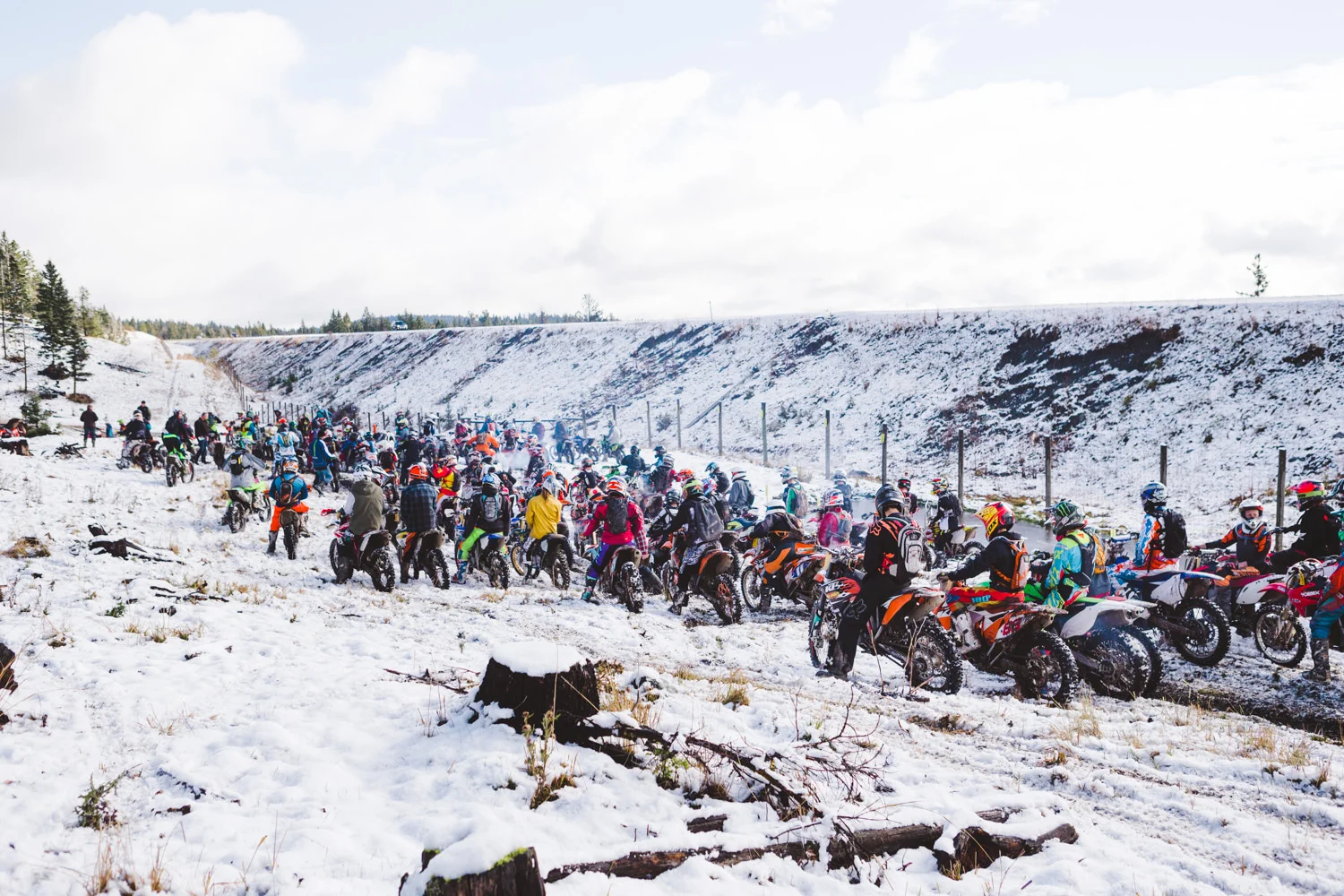 chuwhels-challenge-pnwma-kamloops-enduro-cross-racing-kamloops-moto-photographer-julie-dorge (1 of 4).jpg