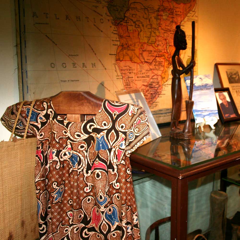 African Display