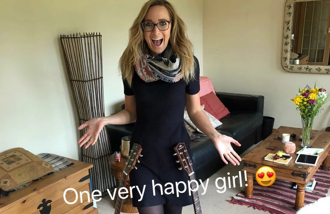 veryhappygirl.jpg