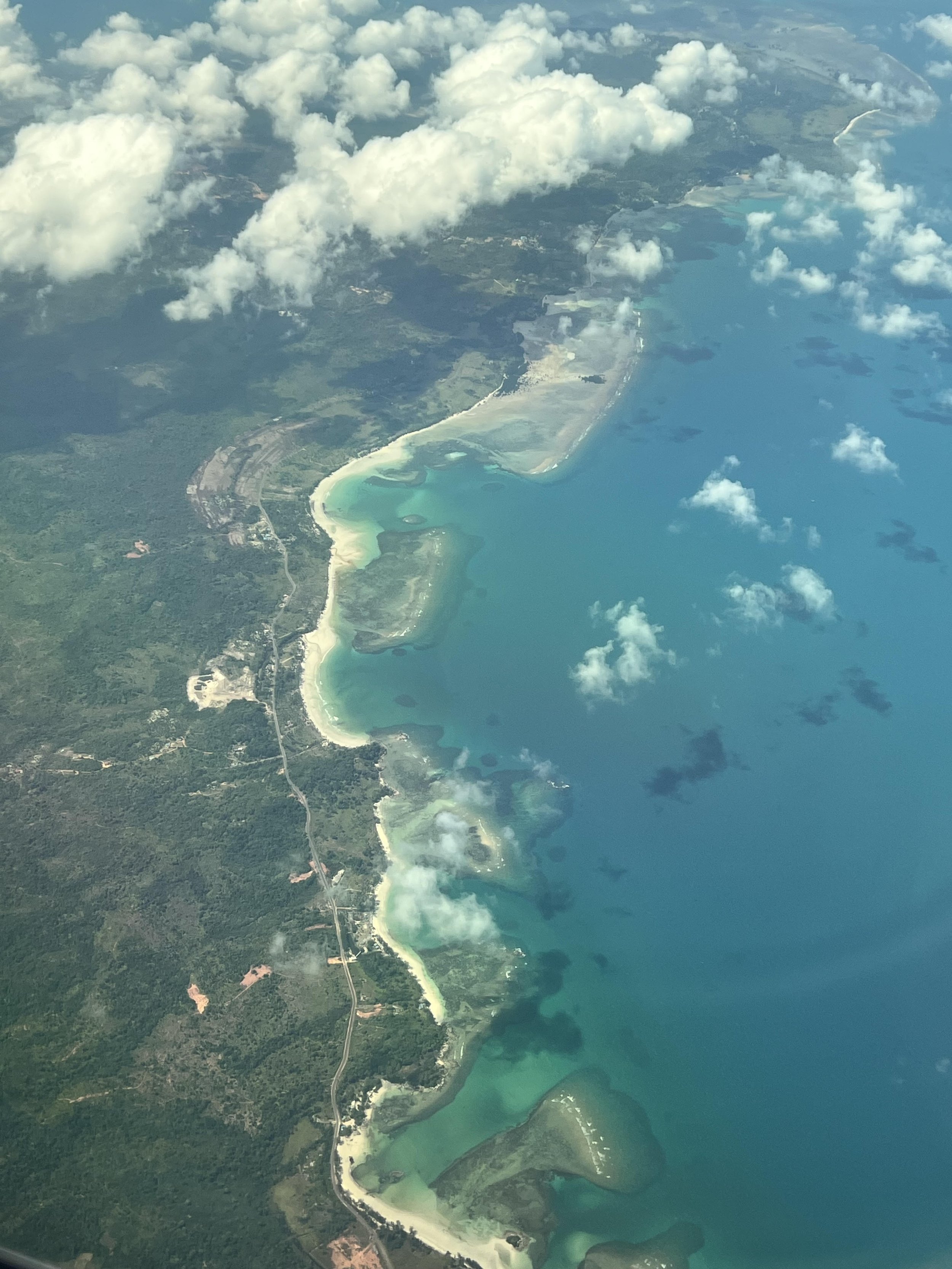 Flying over Singapore.jpg