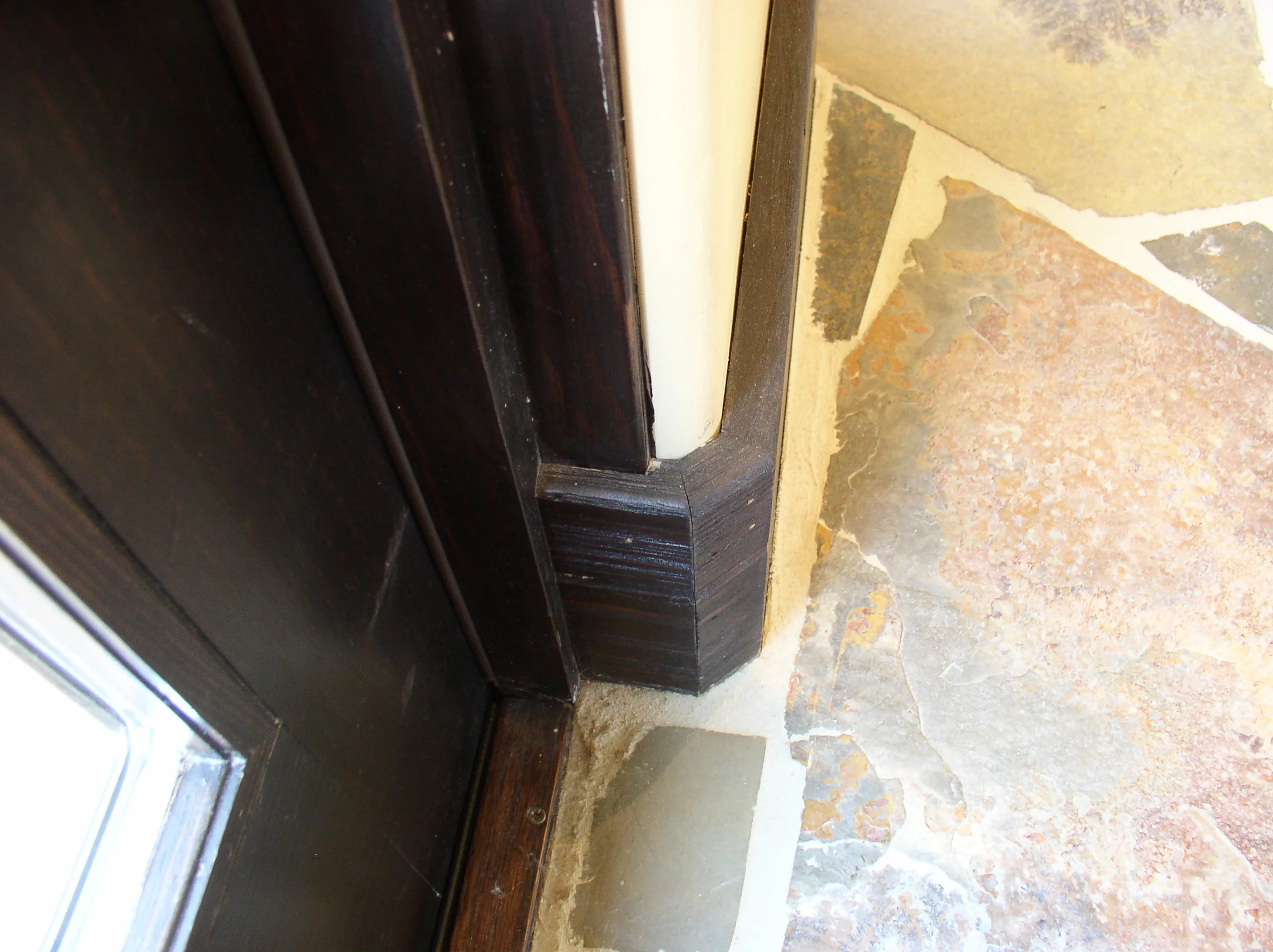 MODEL BASE KNOTCH TO FRENCH.JPG