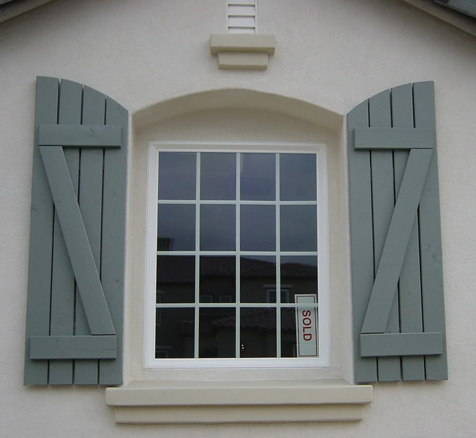 SOFT ARCH SHUTTERS.JPG