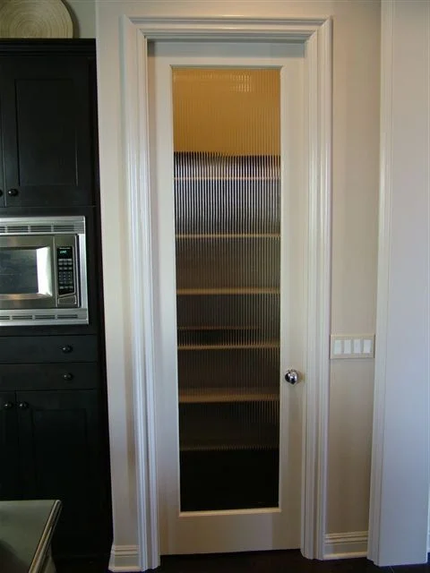 PLAN 1 PANTRY REED GLASS DOOR.JPG