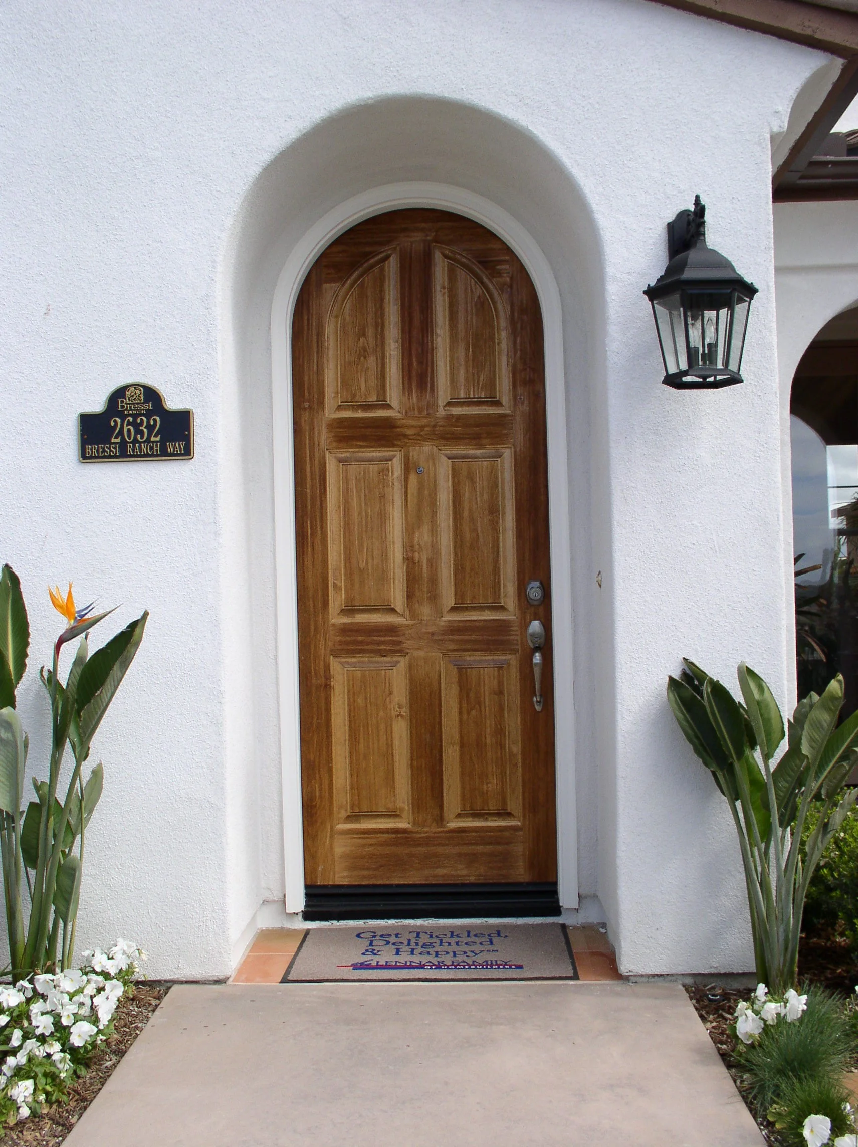 PLAN 3AR ENTRY DOOR 6 PANEL HALF ROUND STAIN GRADE.JPG