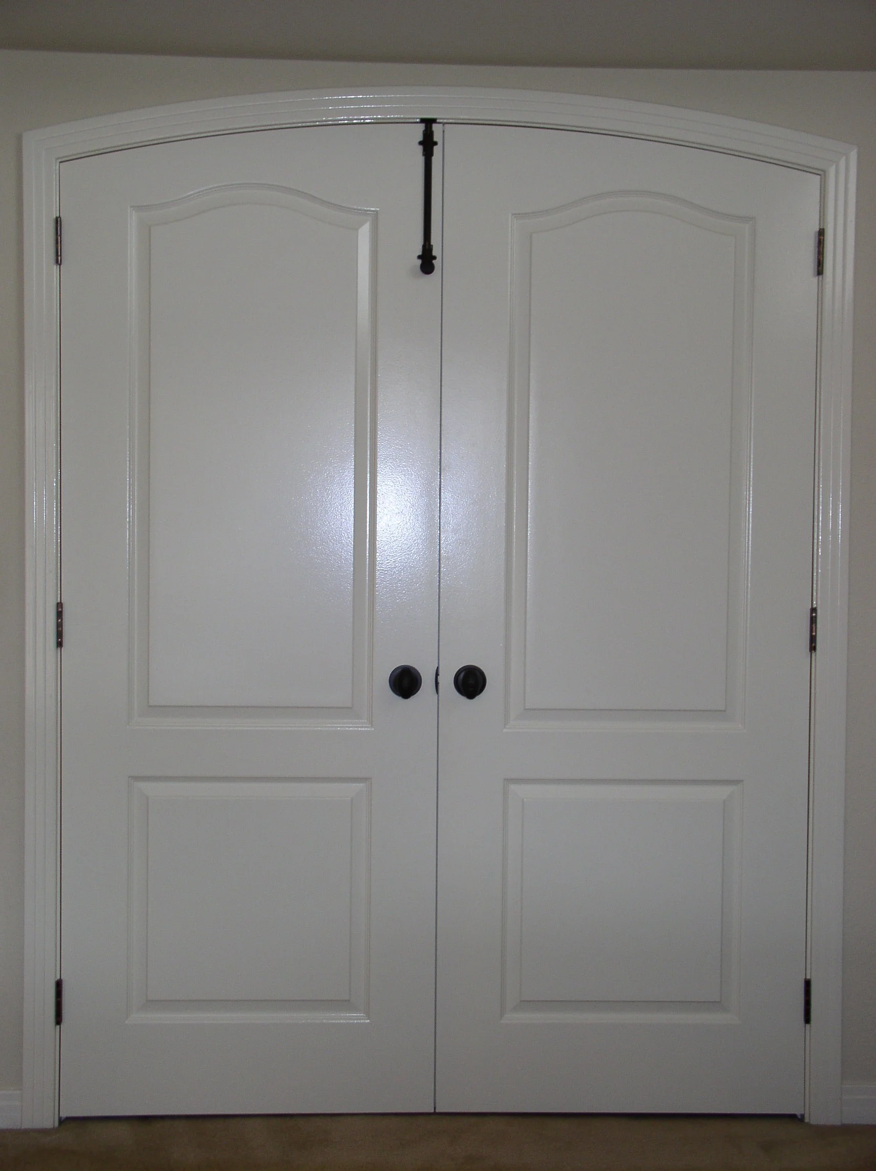 ARCH PAIR CREMONAS.JPG