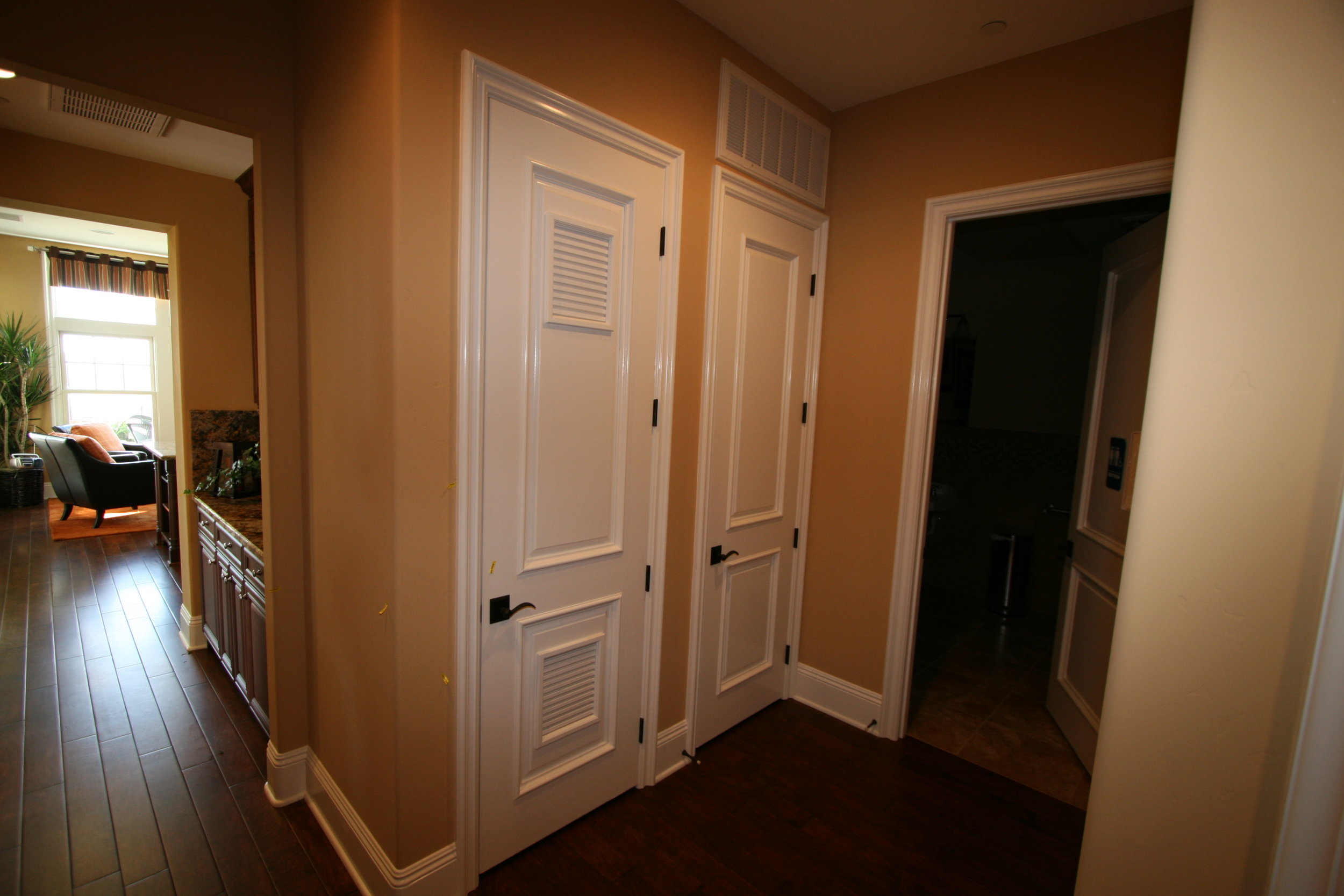 PLAN 4 VENTED INT DOOR.JPG