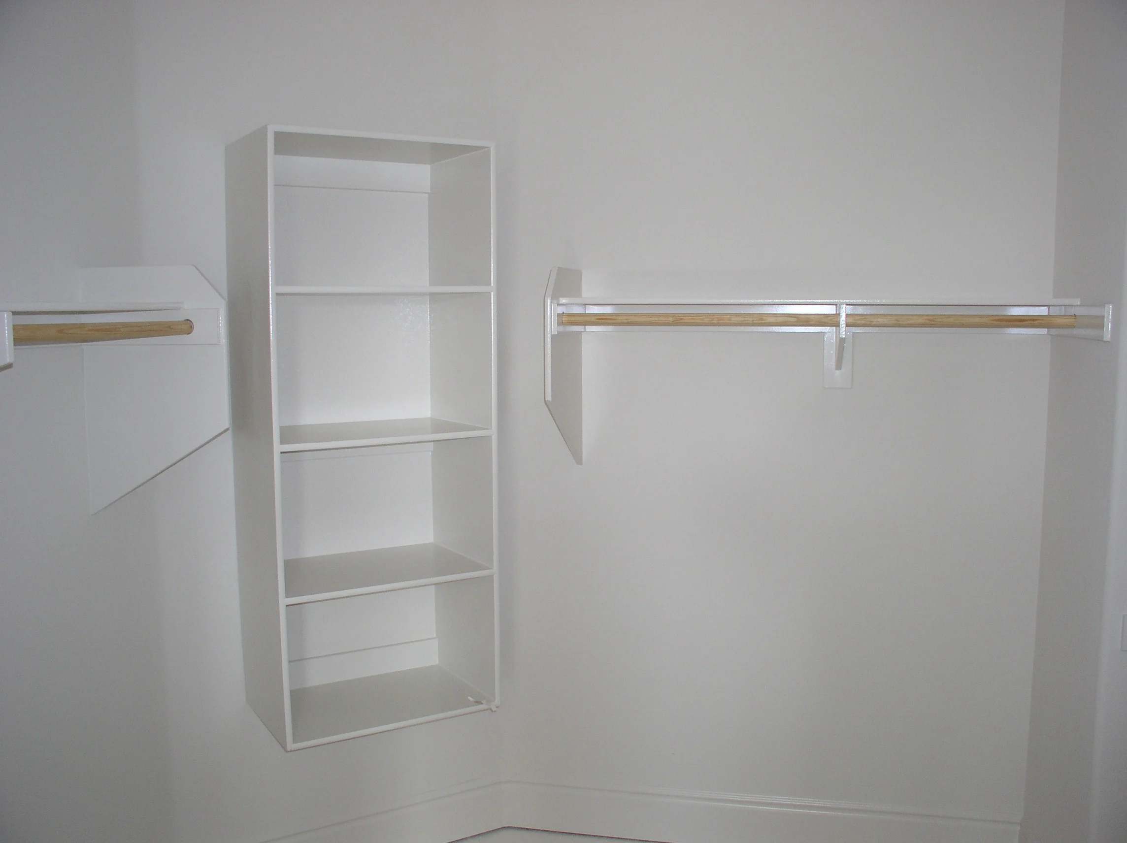 CLOSET PREBLT S&P .JPG