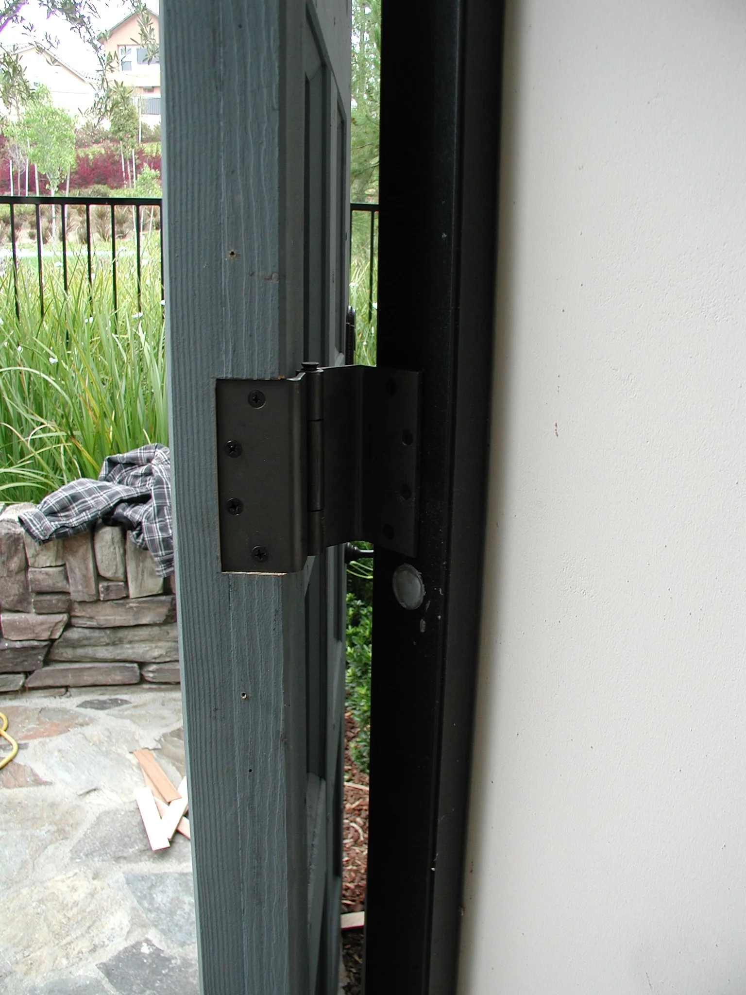 SWING CLEAR HINGE-2.JPG