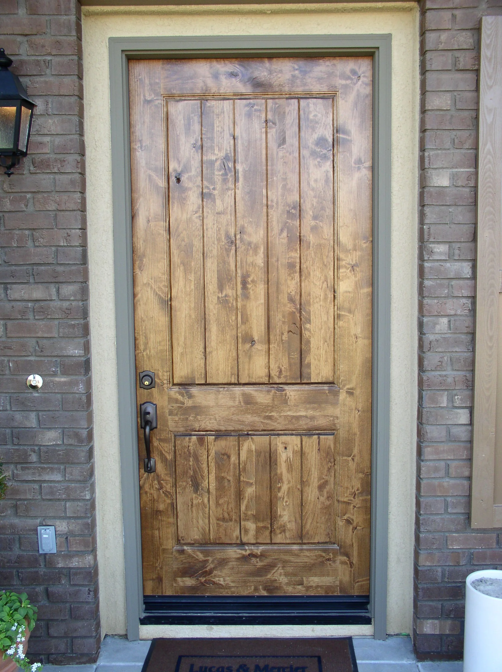 ENTRY SQUARE TOP PLANK STYLE .JPG