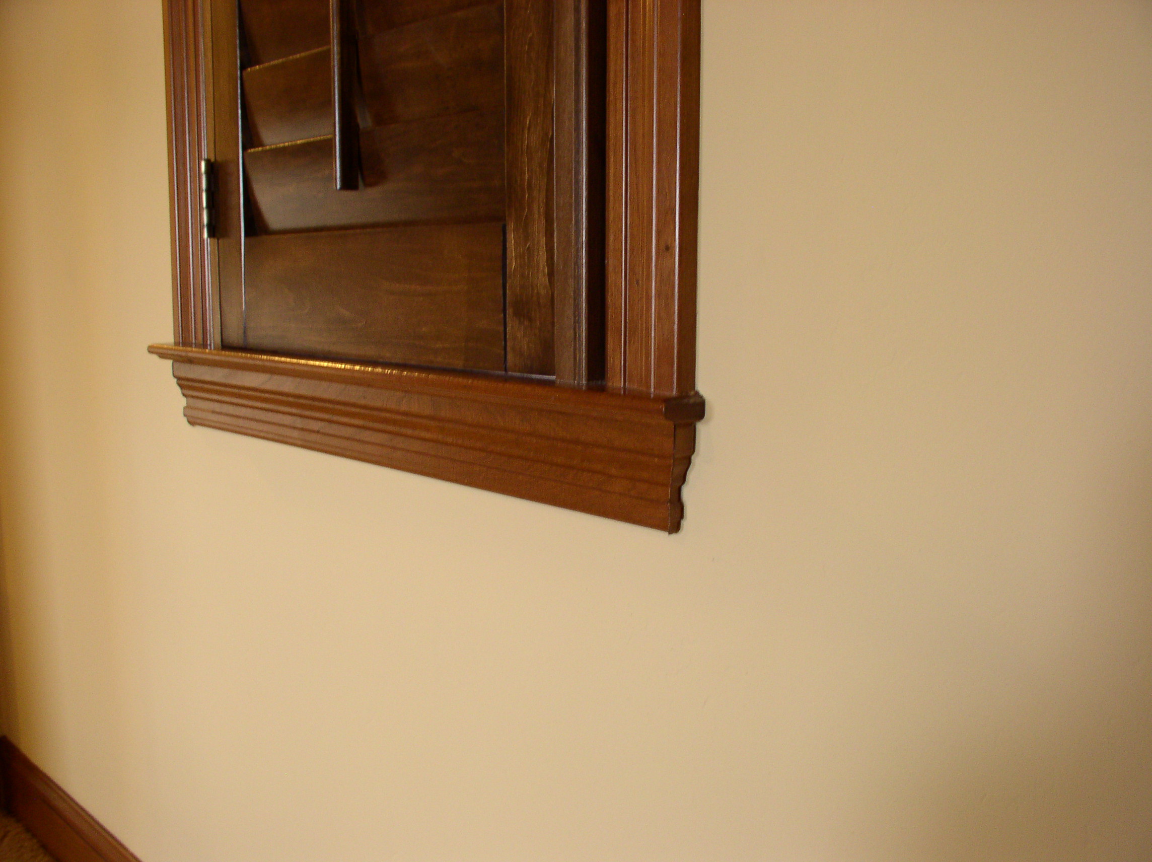 PLAN 2 STAIN BOX AND CASE SIDEVIEW.JPG