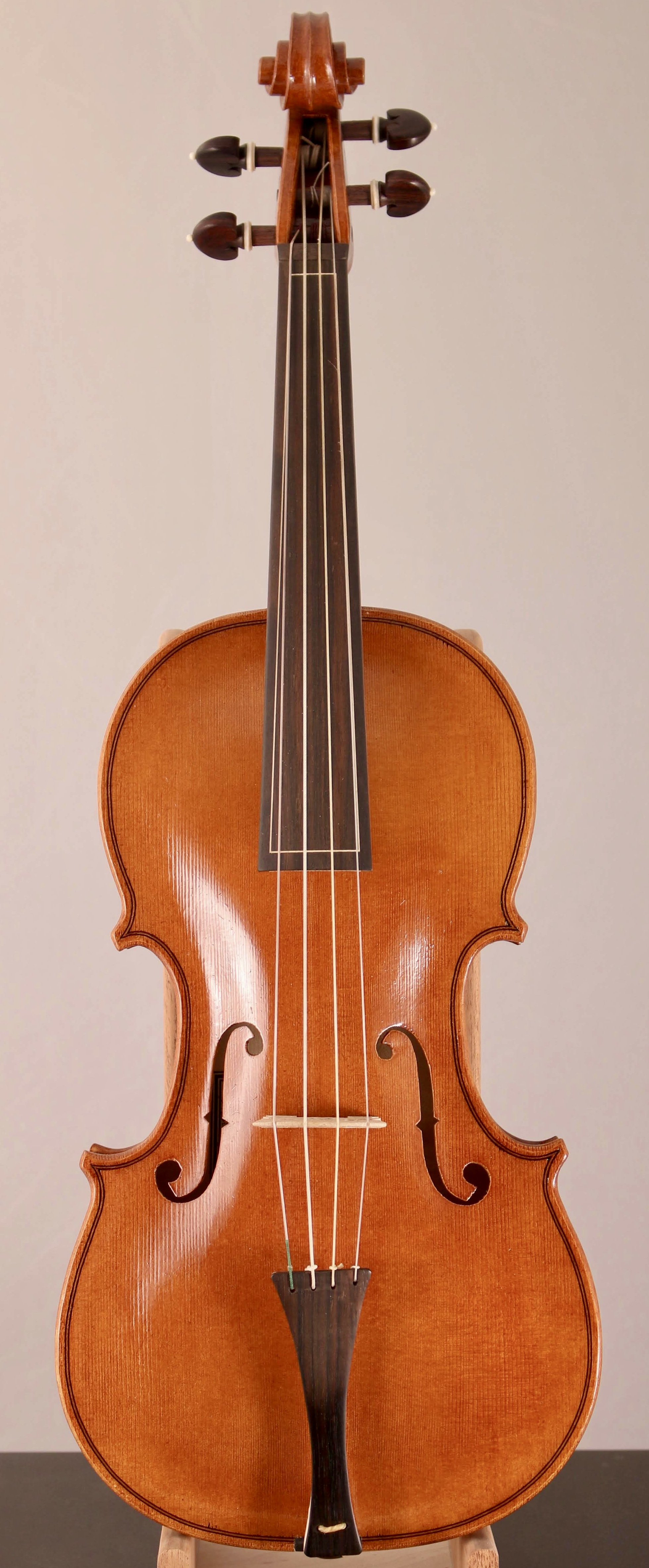 Baroque Violin by Stephen Boone