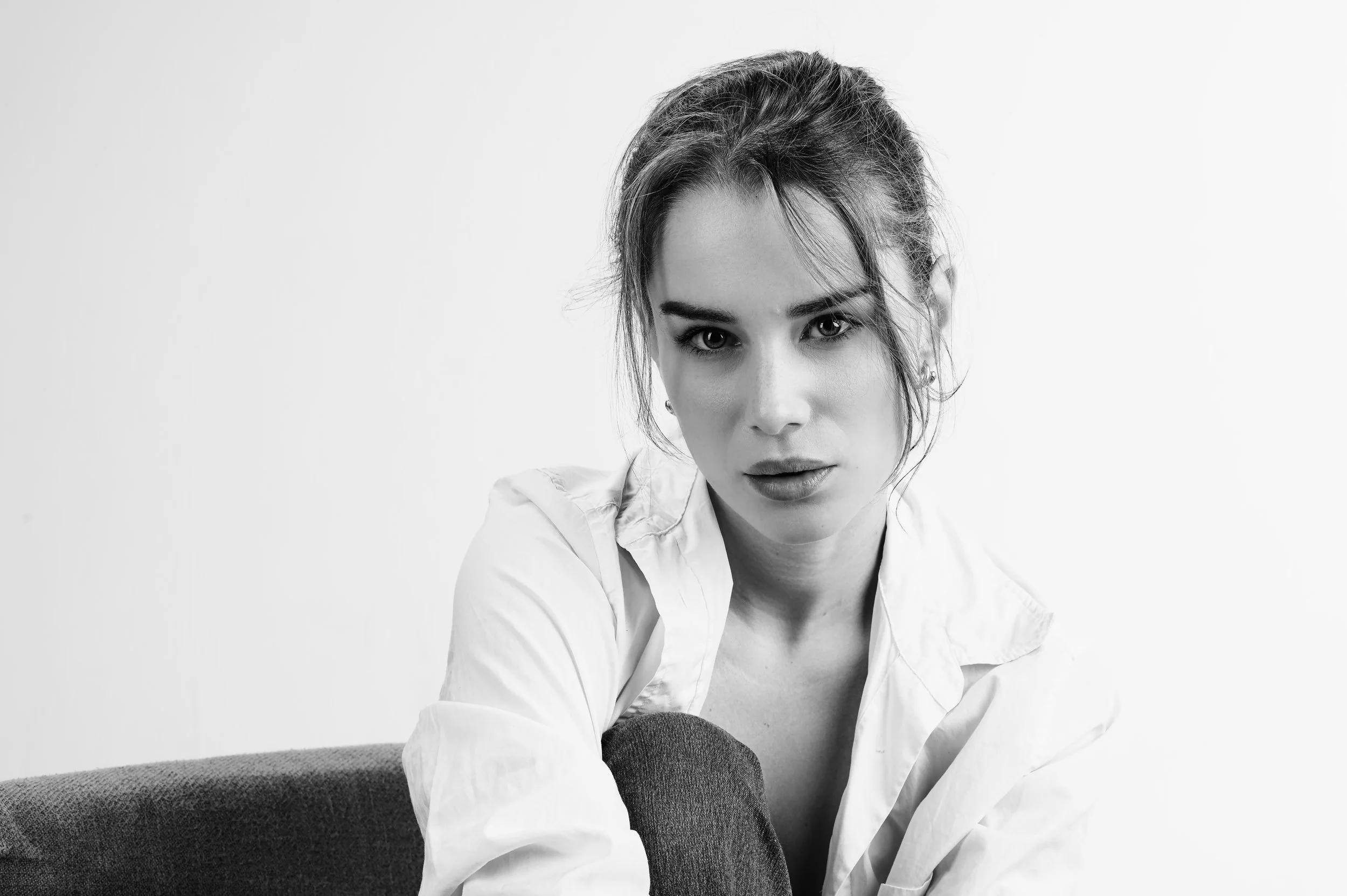 Paulina-102bw.jpg