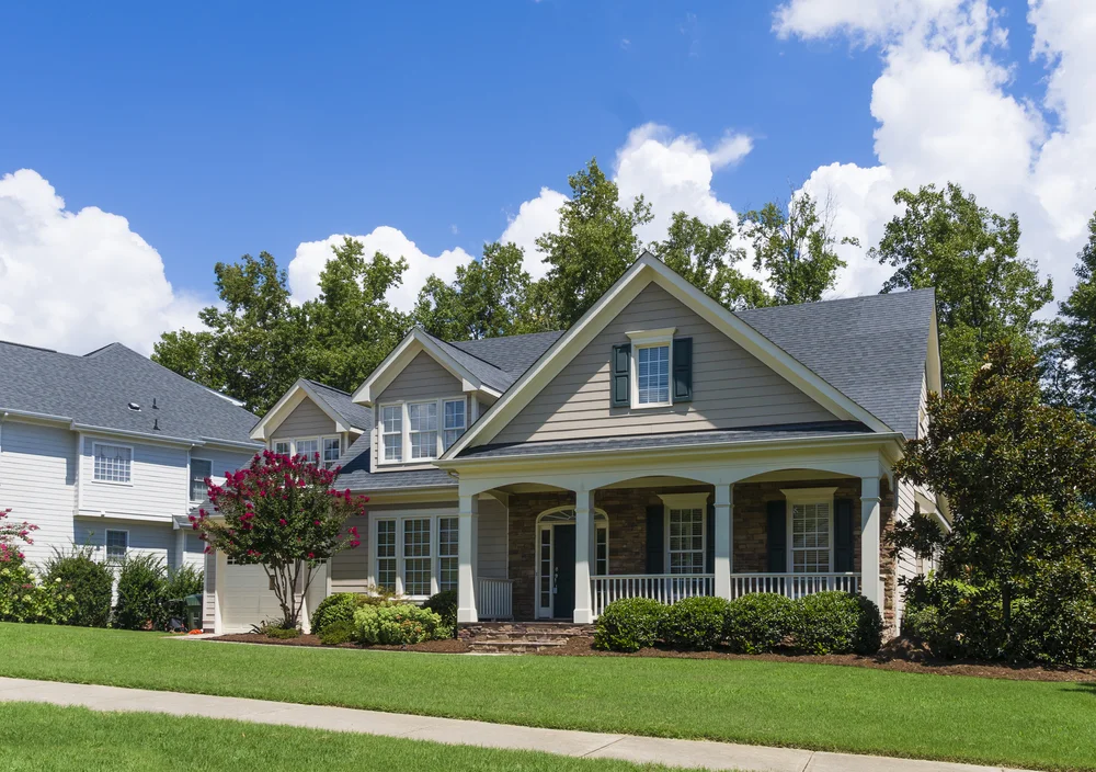 craftsman style home.jpg