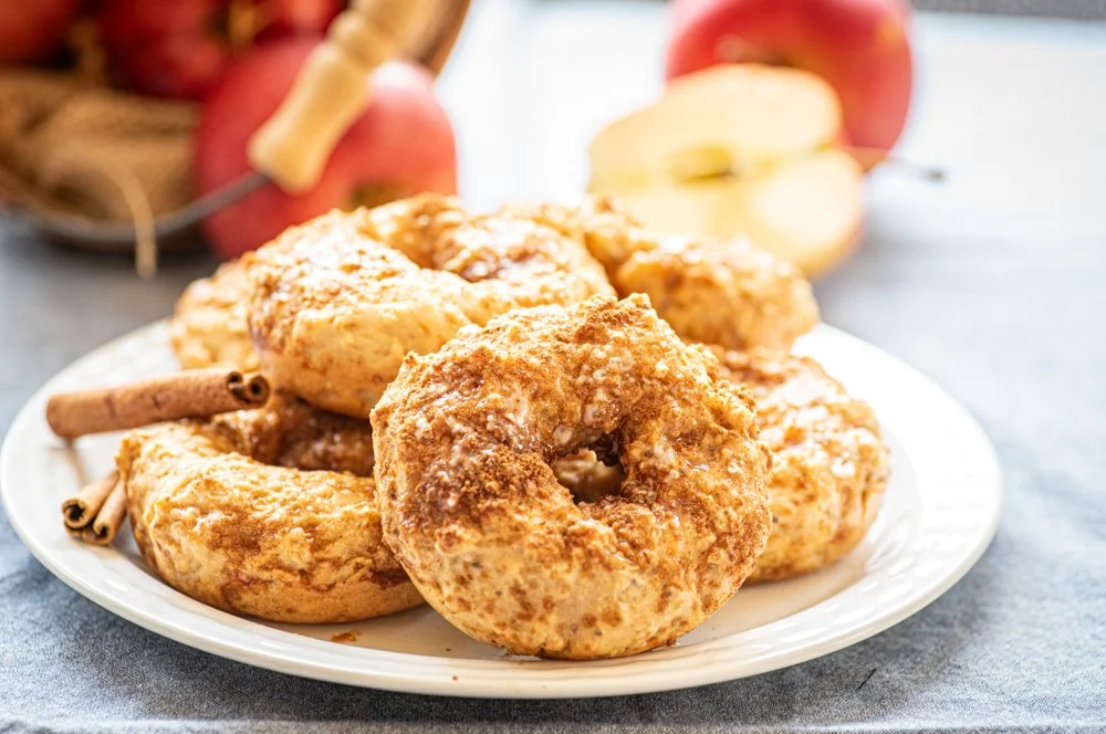 Healthy Baked Cinnamon Apple Doughnuts