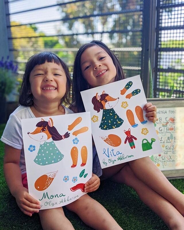 Oh, these pictures make my heart sing! 😍 I&rsquo;m so happy to see that girls loved the personalised puppet foxes I made for them 🦊🦊
.
. .
.
.
.
.
#paperdolls #paperdoll #puppet #puppets #papercraft #papercrafter #kidsdiy #kidscrafts #kidscraftide