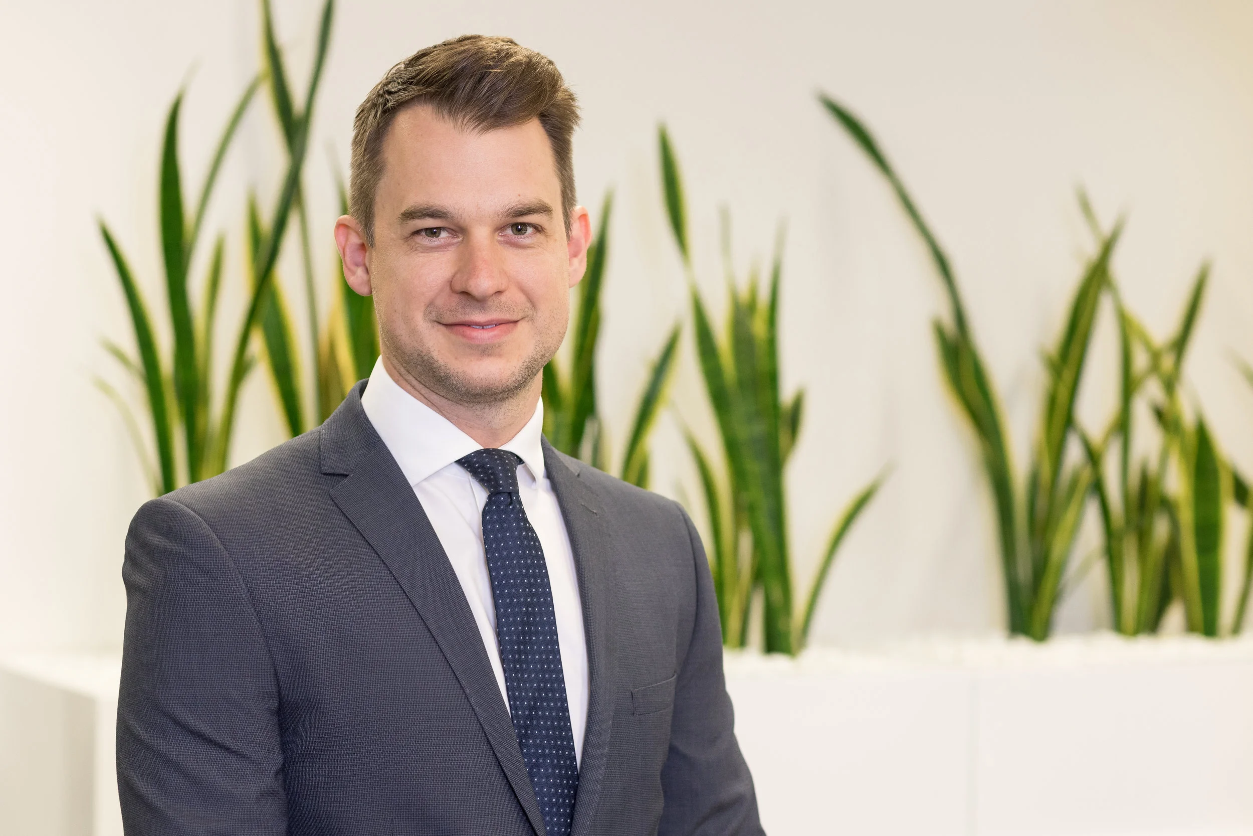 JONATHON BECKER Chartered Accountant Jonathon joined Letcher Moroney in 2018 having previously gained significant taxation and advisory experience across Big 4 and mid-tier accounting firms. He is a member of the Chartered Accountants Australia and New Zealand, and graduated with a Bachelor of Economics from the University of Adelaide after completing his high school education at Sacred Heart College. Jonathon currently specialises in the provision of taxation services to small and medium size businesses and their family groups.