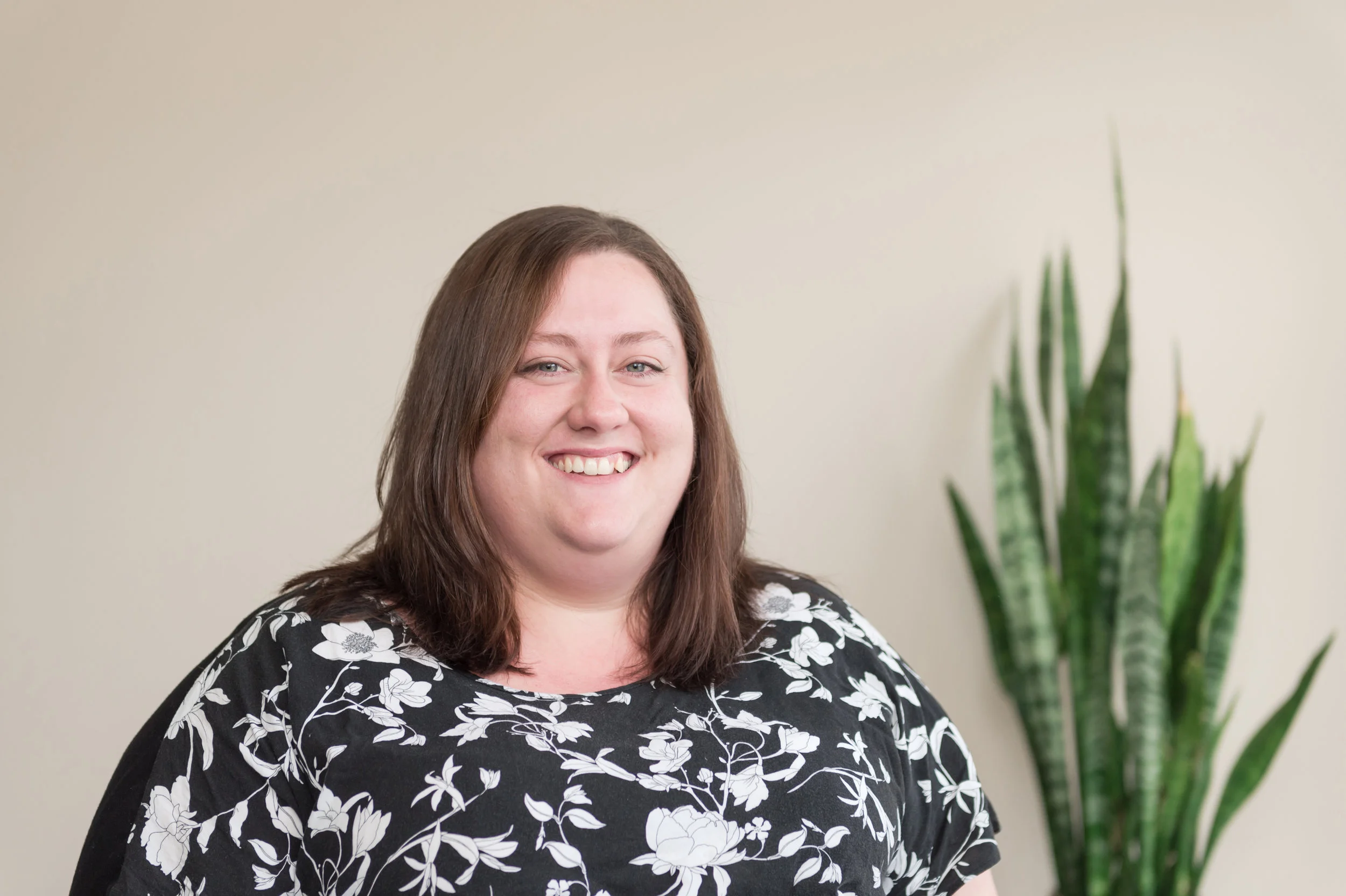 MALLISSA WHITMARSH Reception / Administration - Ceduna Mallissa started at Letcher Moroney in July 2018 as part of the acquisition of Phill Stevens & Associates and has experience in administration and sales within the media industry, previously holding positions within Fairfax Regional Media. Mallissa holds a Certificate 3 in Business Administration.