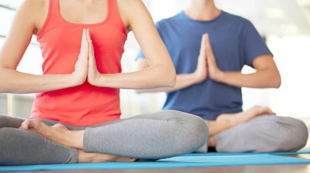 yoga_625x350_61433418707.jpg