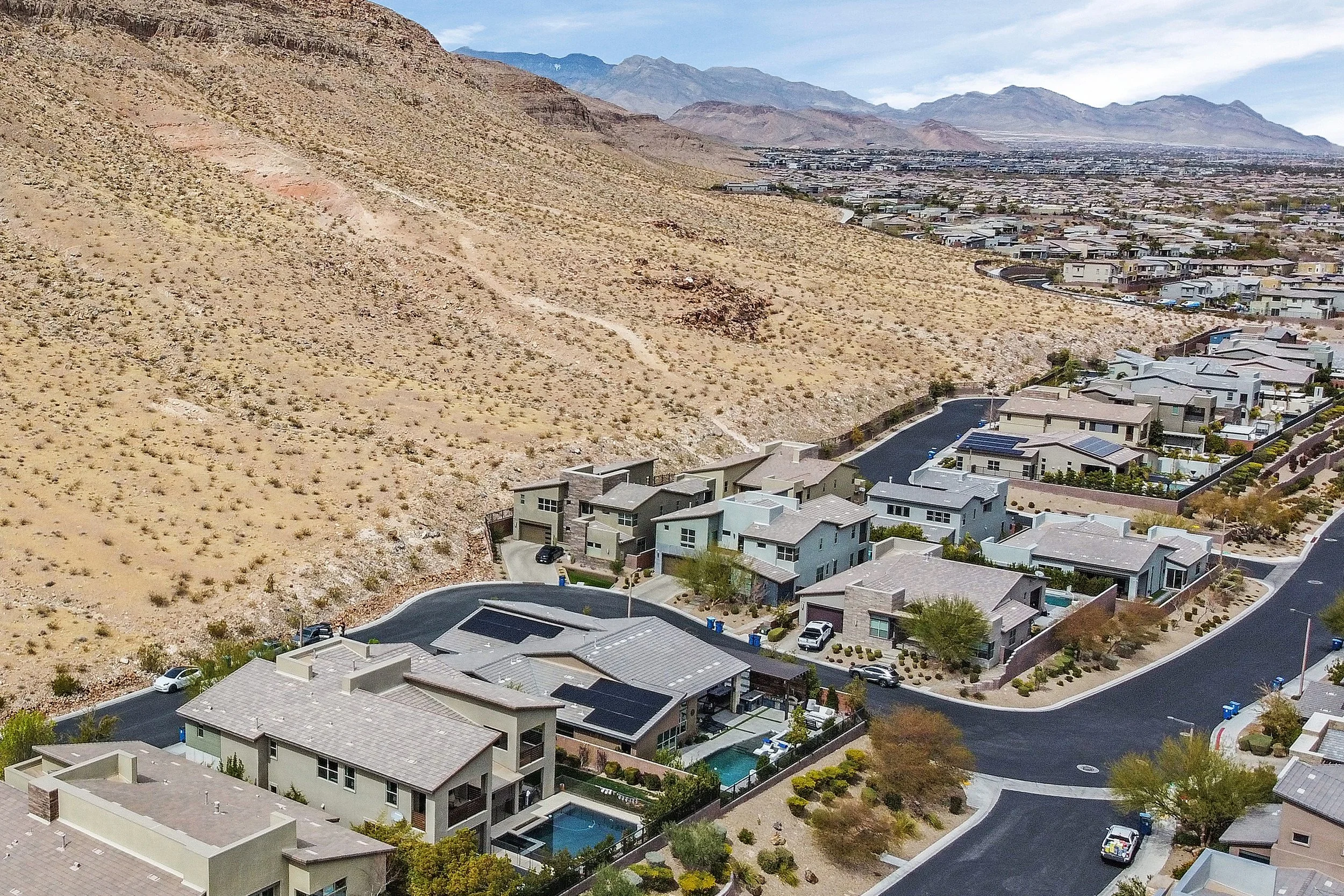 Las Vegas 2025: Worst Home Sales Since 2007—But the Real Story is Even More Alarming