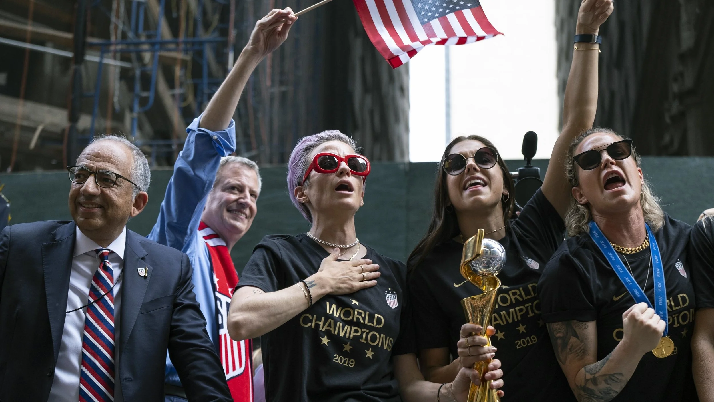 Craig Ruttle / AP