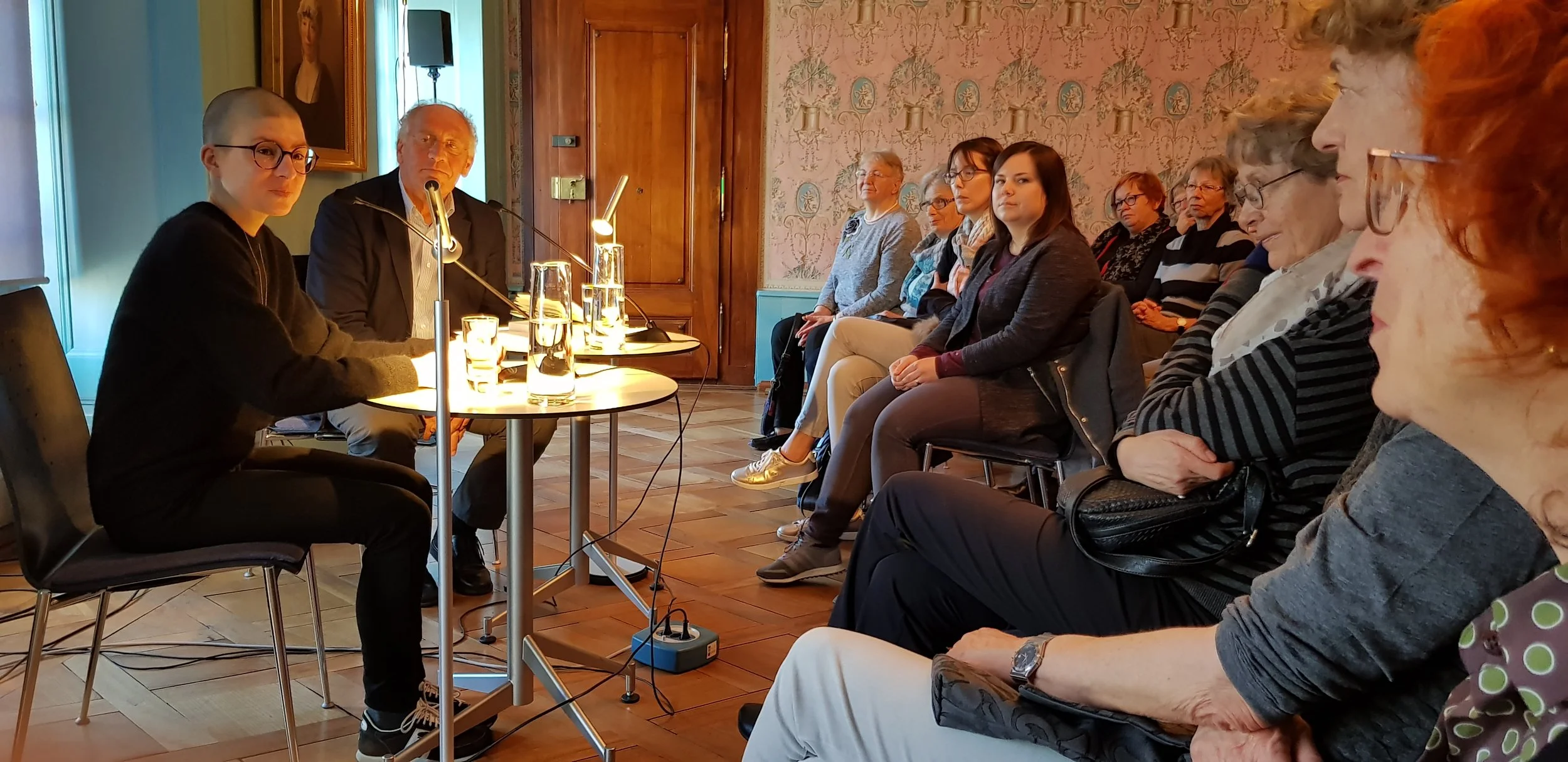 Impression einer Veranstaltung bei uns. Foto: Aargauer Literaturhaus.
