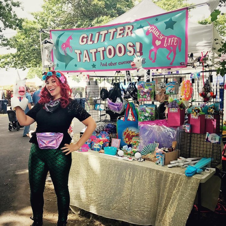 fairbooth2.jpg