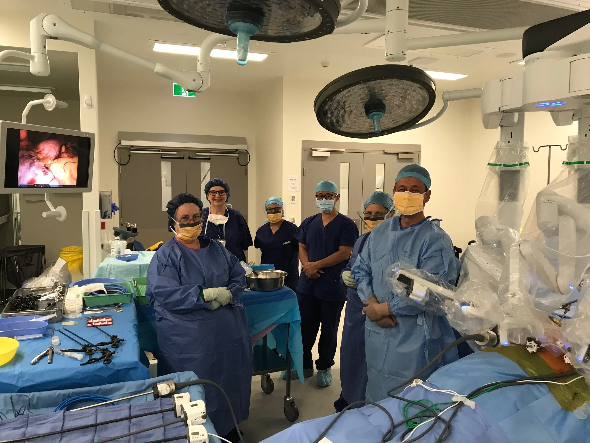 Rootic Sleeve - Dr Oliver Florica and the robotic surgery team.jpg