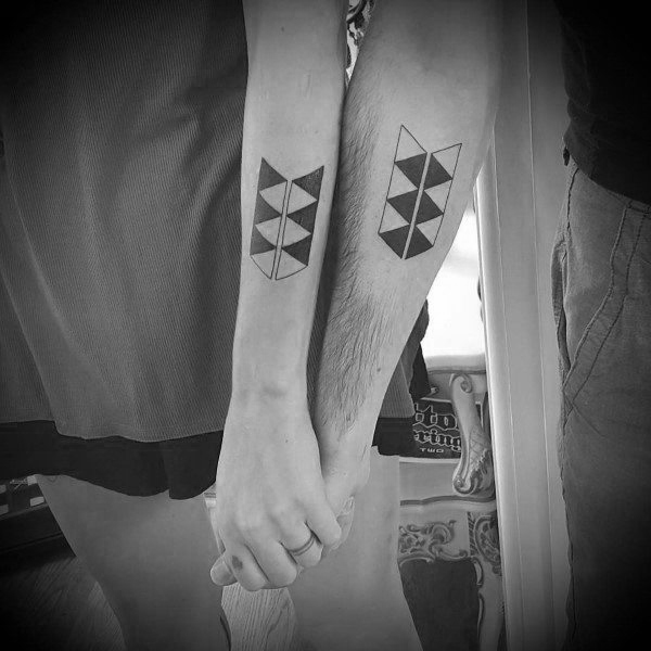 geometric tattoo ideas for couples - #tattooideas #tattooforcouples #couplestattoo