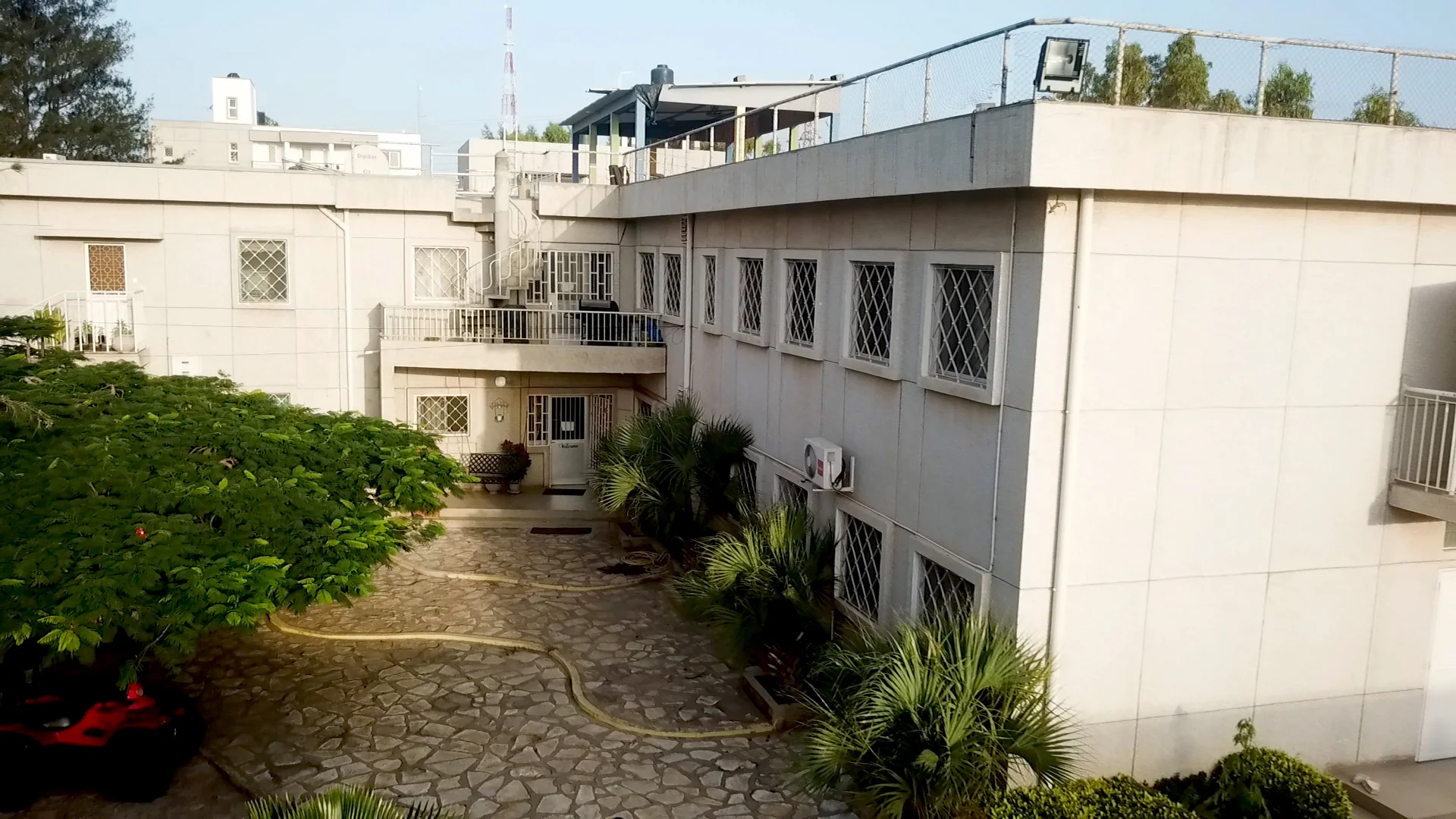 Dorm entrance 2.jpg