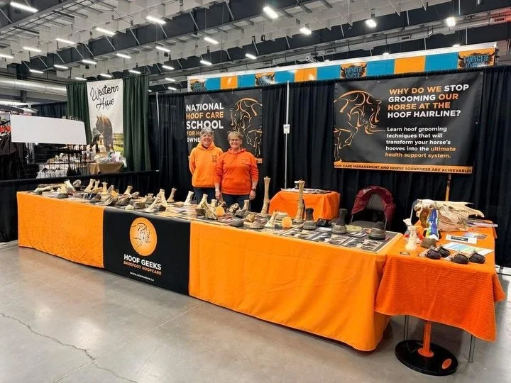 Great beginning to the Red Deer Horse Expo 2026. Feels good to be back answering questions and meeting new friends !