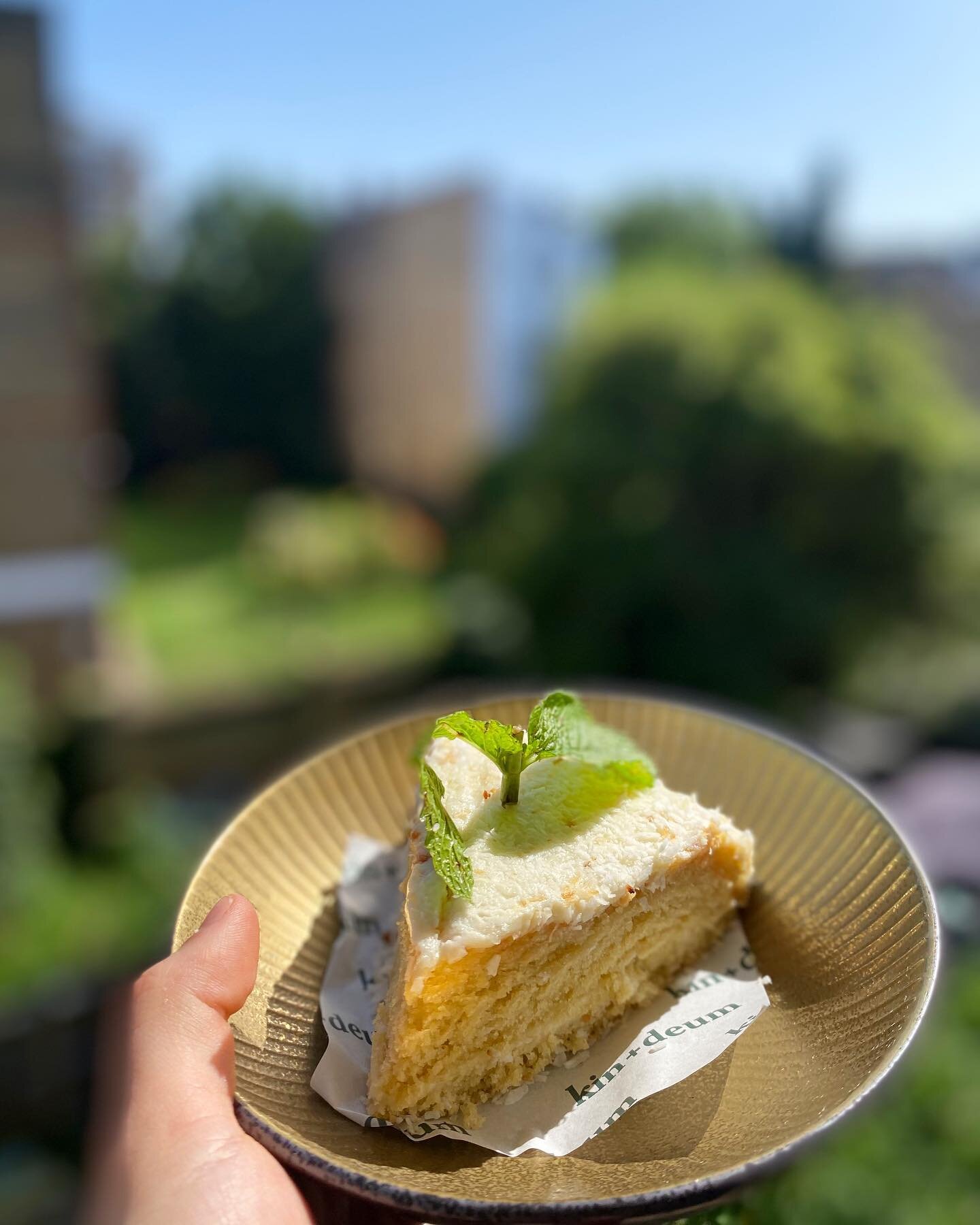 Coconut Cake from paradise - baked in our kitchen fresh everyday. Gluten-free, no refined sugars and very light 🥥 🍰👌🏻

https://www.kindeum.com/
.
.
.
.
.
#architecture #art #artisan #plants #cake #bakery #thairestaurant #londonrestaurants #ootd #