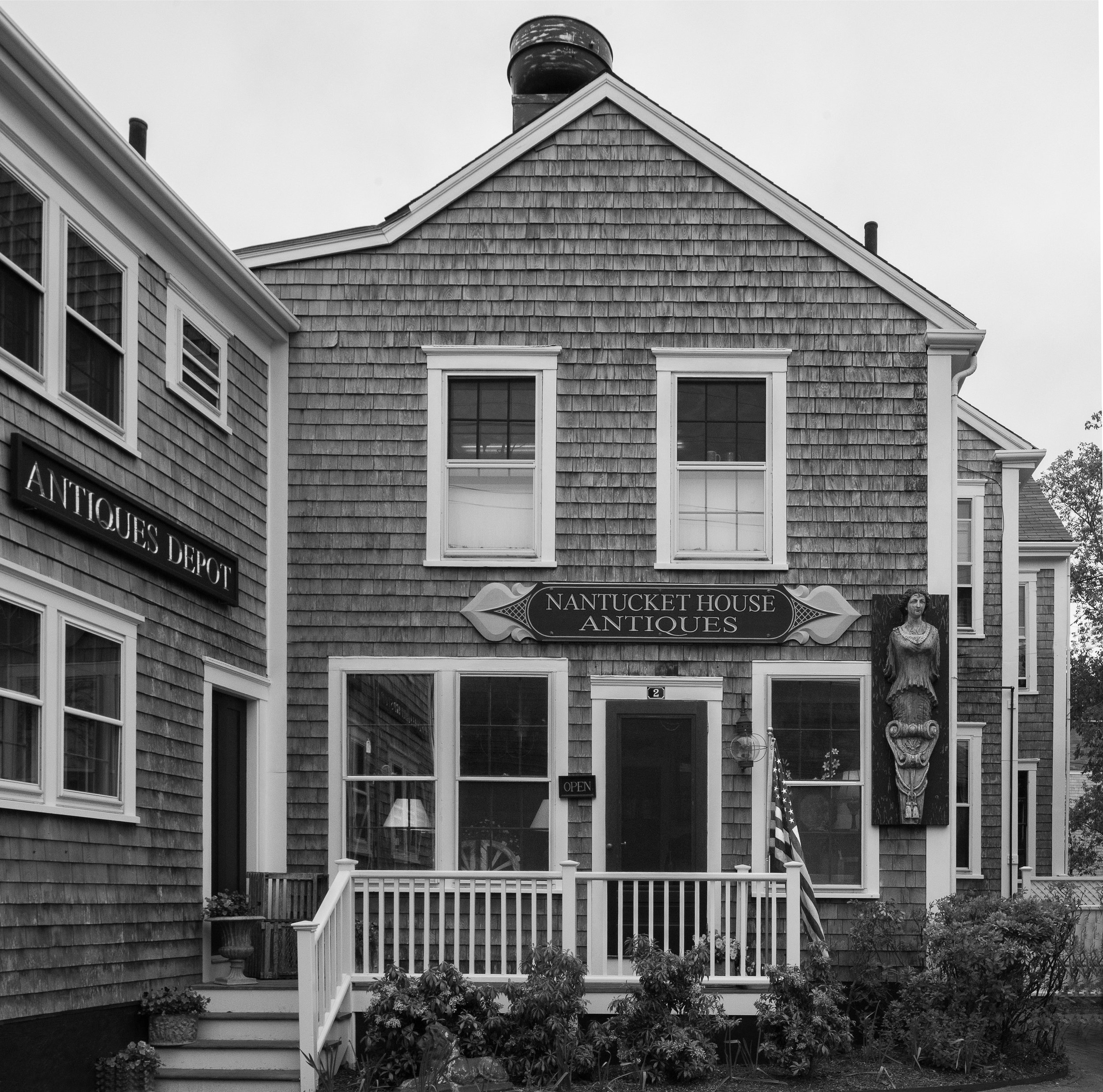 Nantucket House Antiques Store Exterior