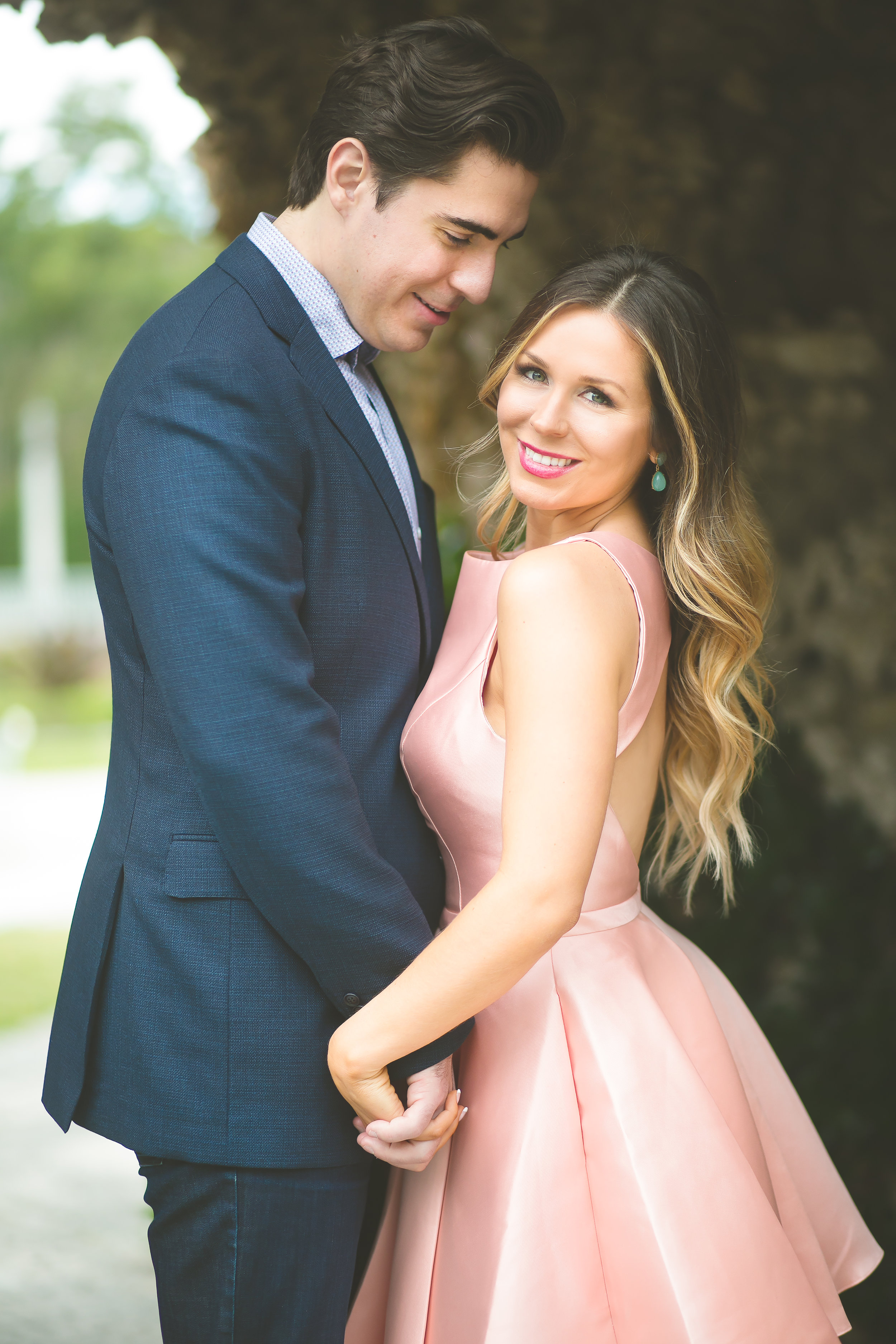 Vizcaya Museum Engagement Session | Dipp Photography