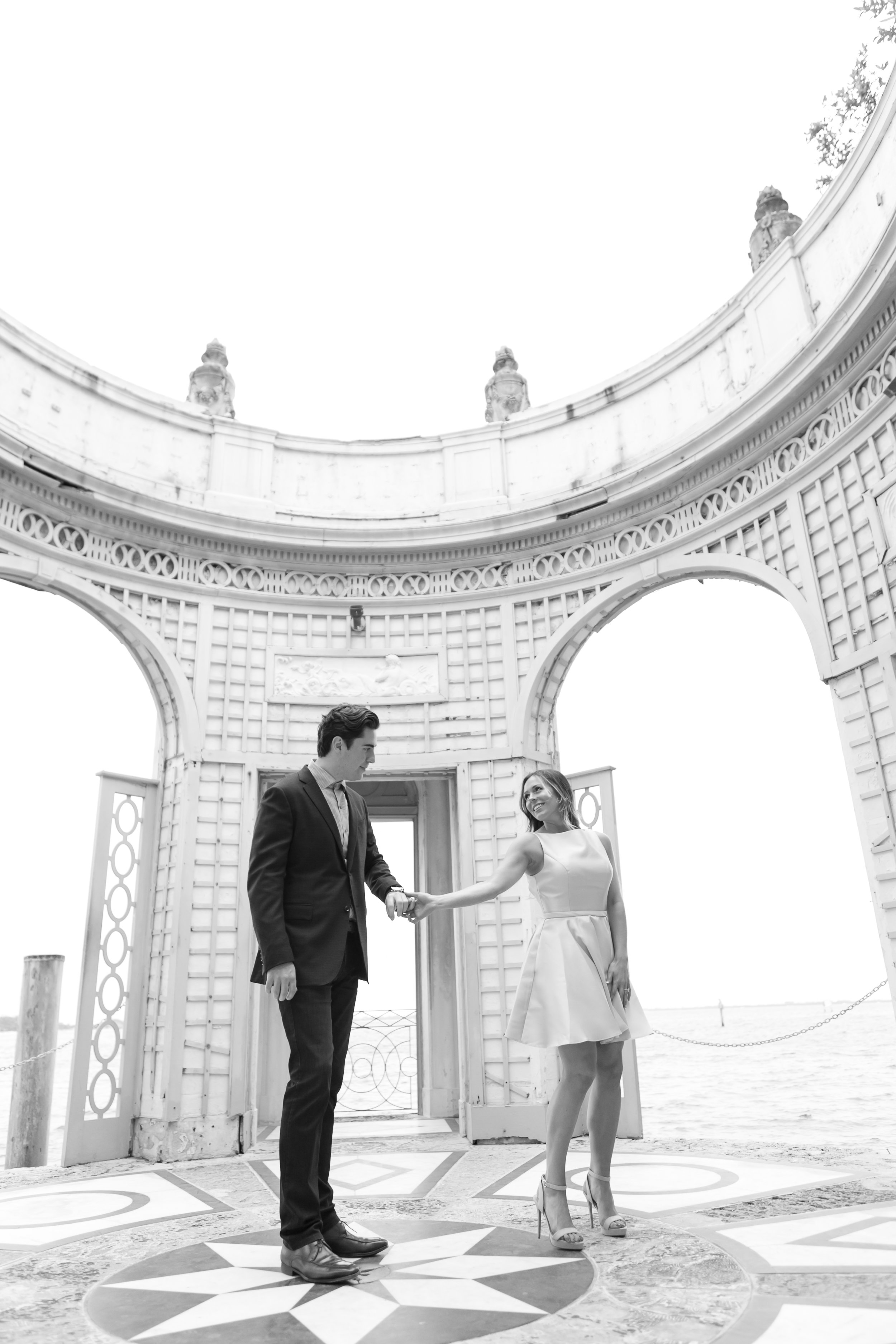 Vizcaya Museum Engagement Session | Dipp Photography