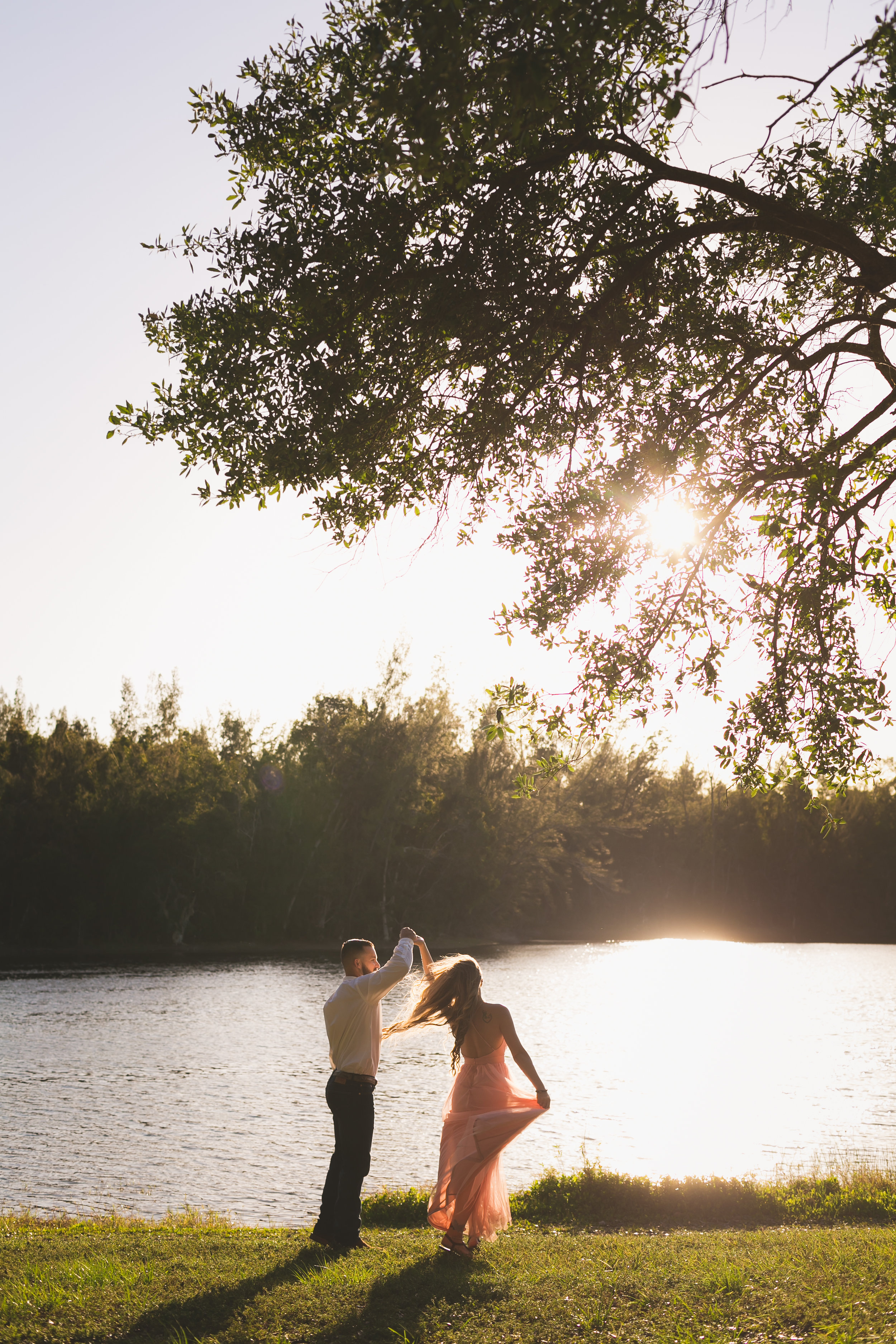 Tree Tops Park Engagement Photo Shoot - Dipp Photography